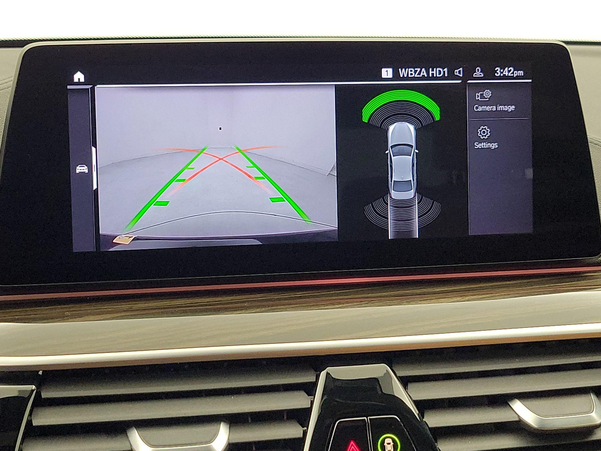 Thumbnail: 2020 BMW 5 Series - 15