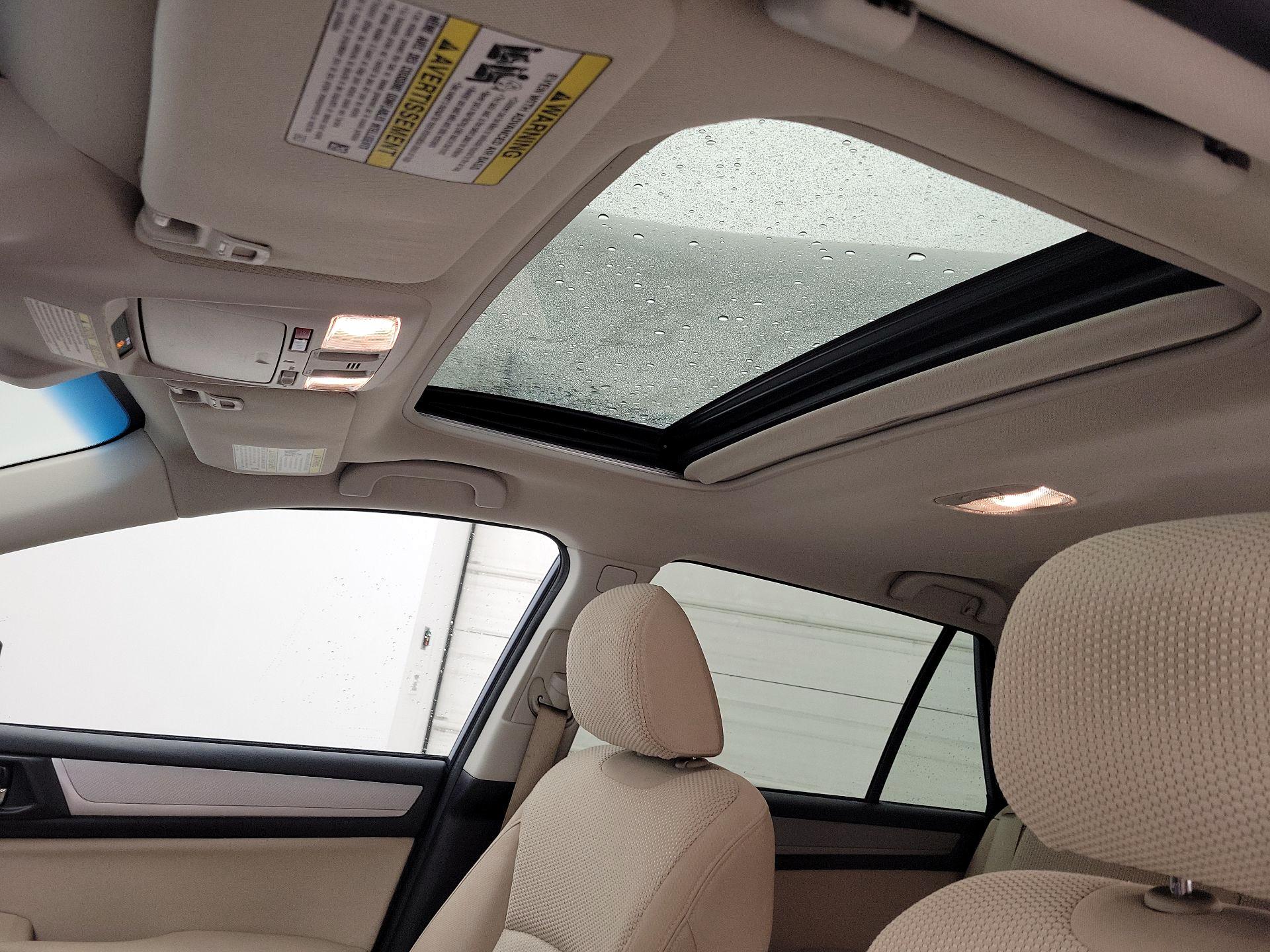 Thumbnail: 2016 Subaru Outback - 19