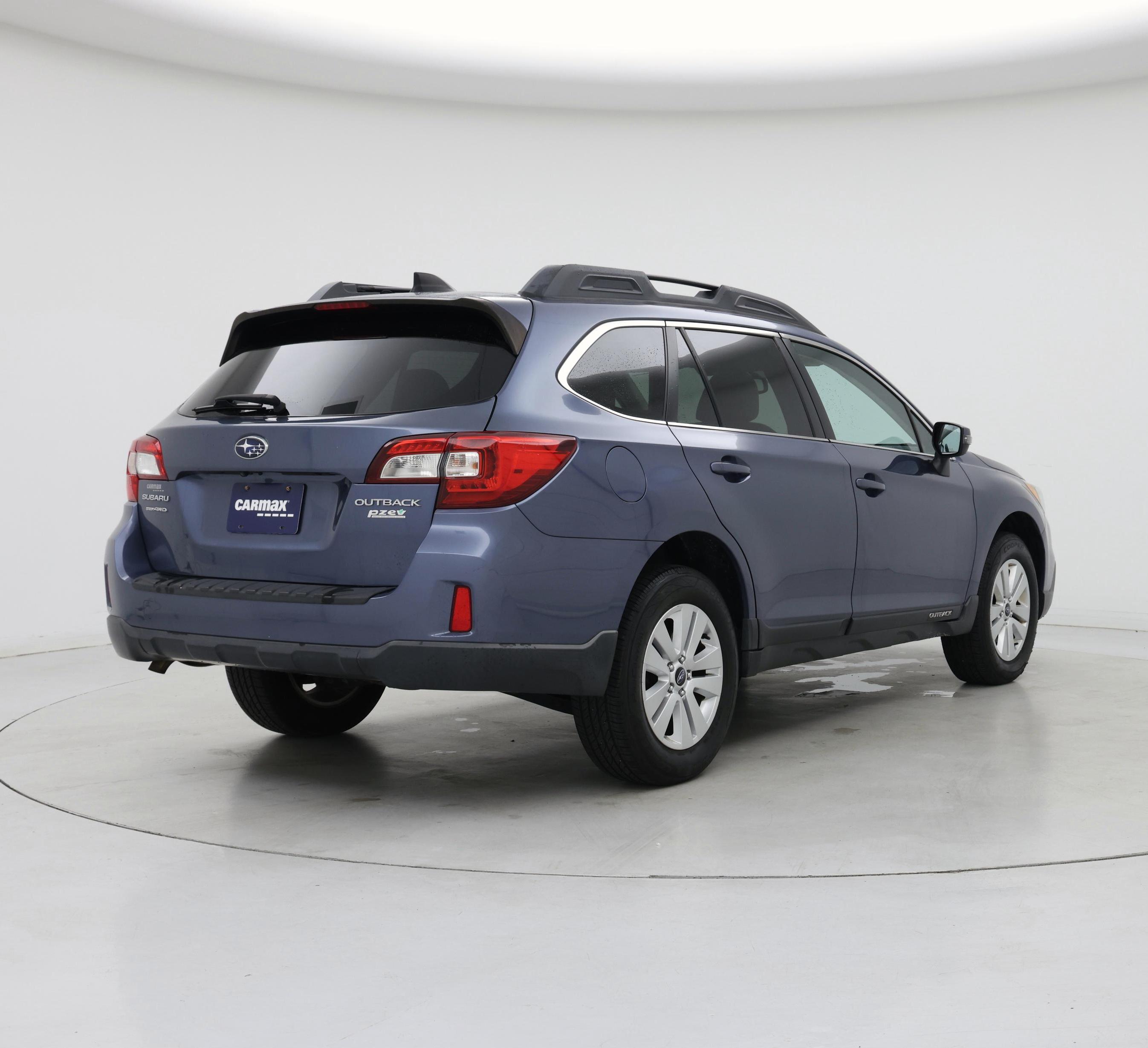 Thumbnail: 2016 Subaru Outback - 8