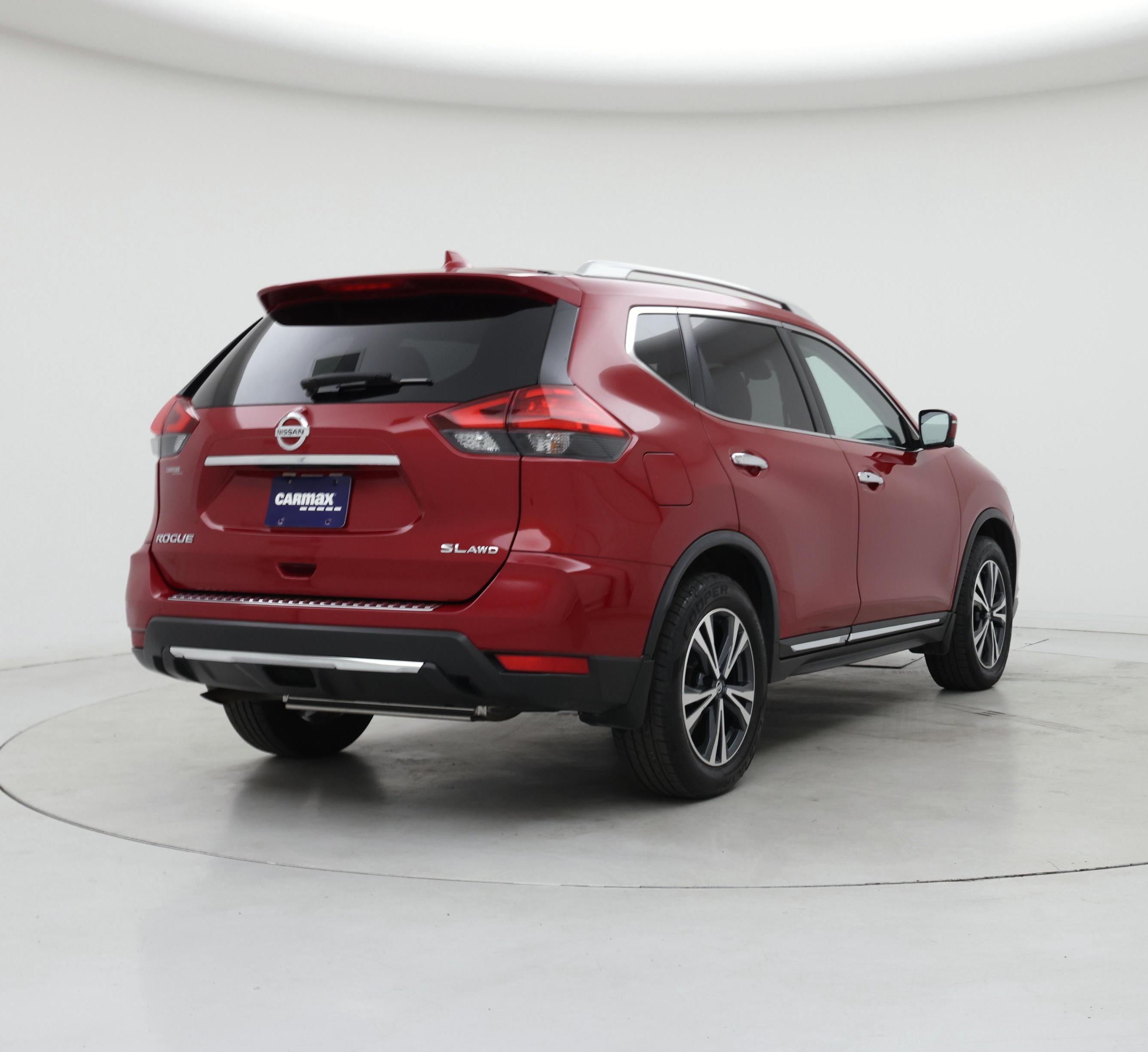 Thumbnail: 2017 Nissan Rogue - 8