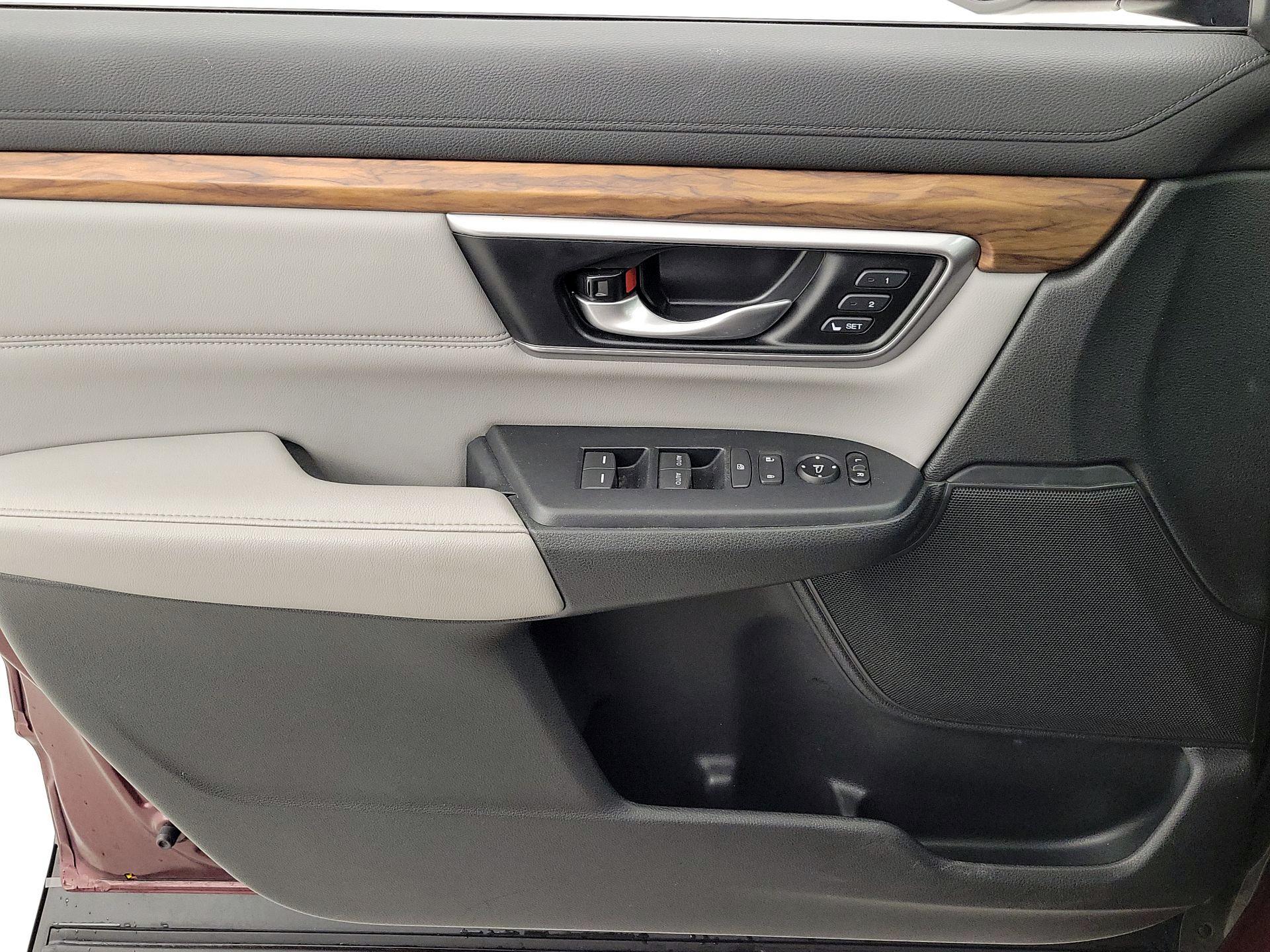 Thumbnail: 2019 Honda CR-V - 12