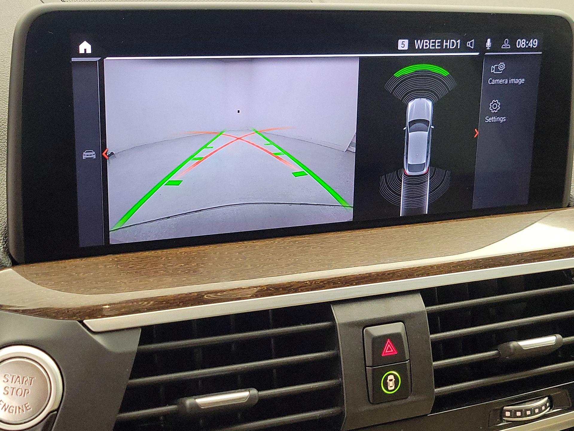 Thumbnail: 2021 BMW X4 - 14