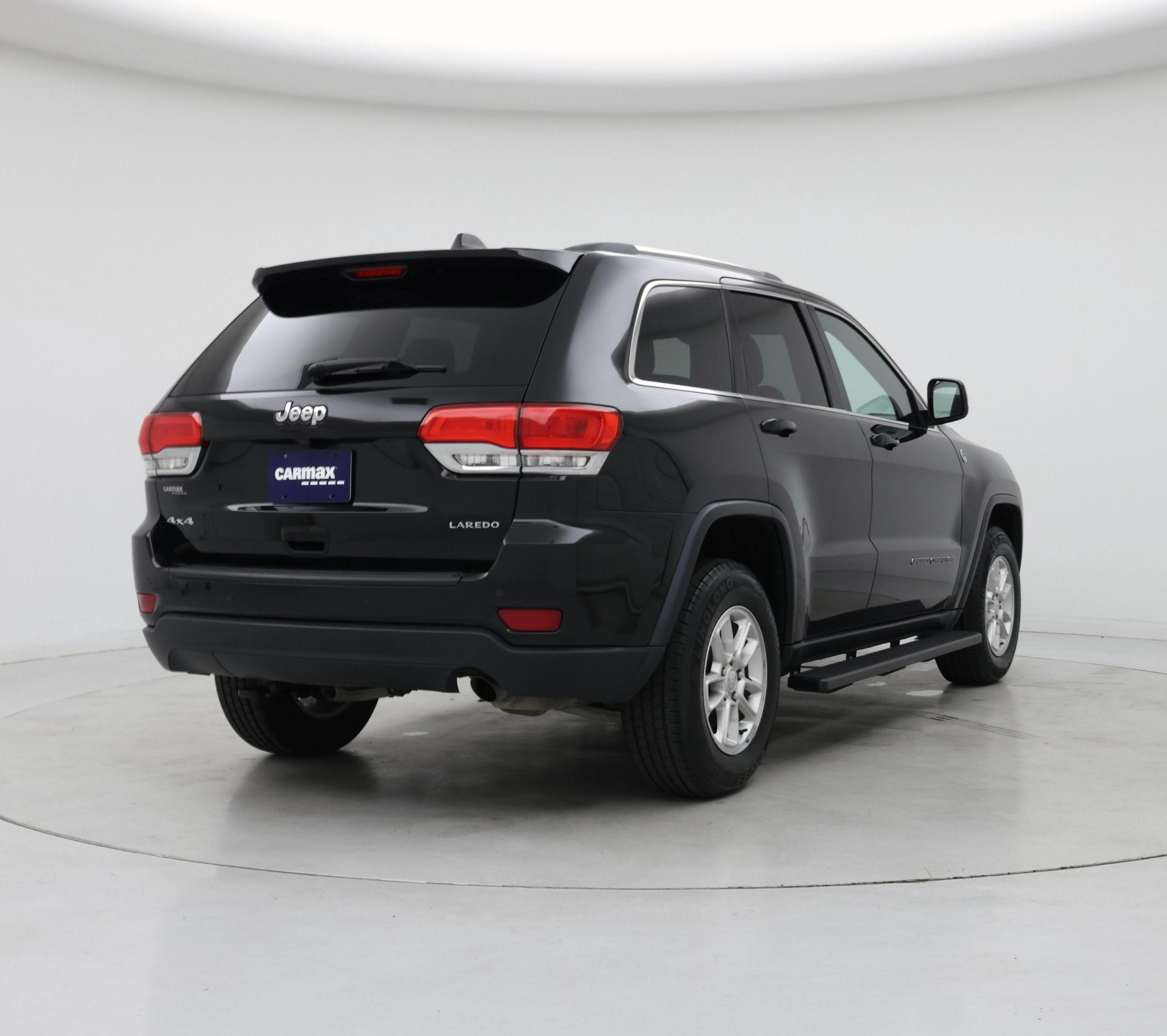 Thumbnail: 2018 Jeep Grand Cherokee - 8