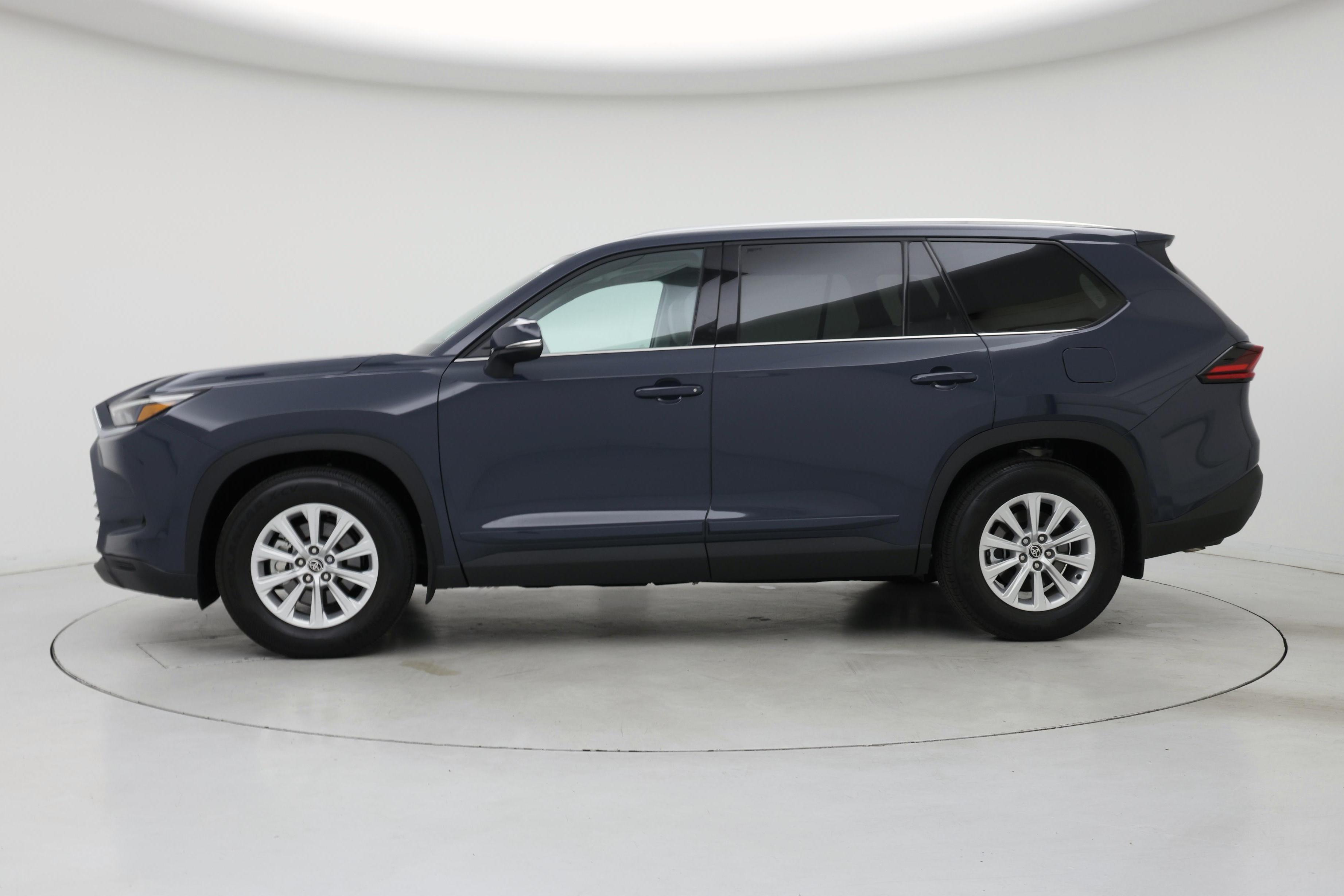 Thumbnail: 2025 Toyota Grand Highlander - 3