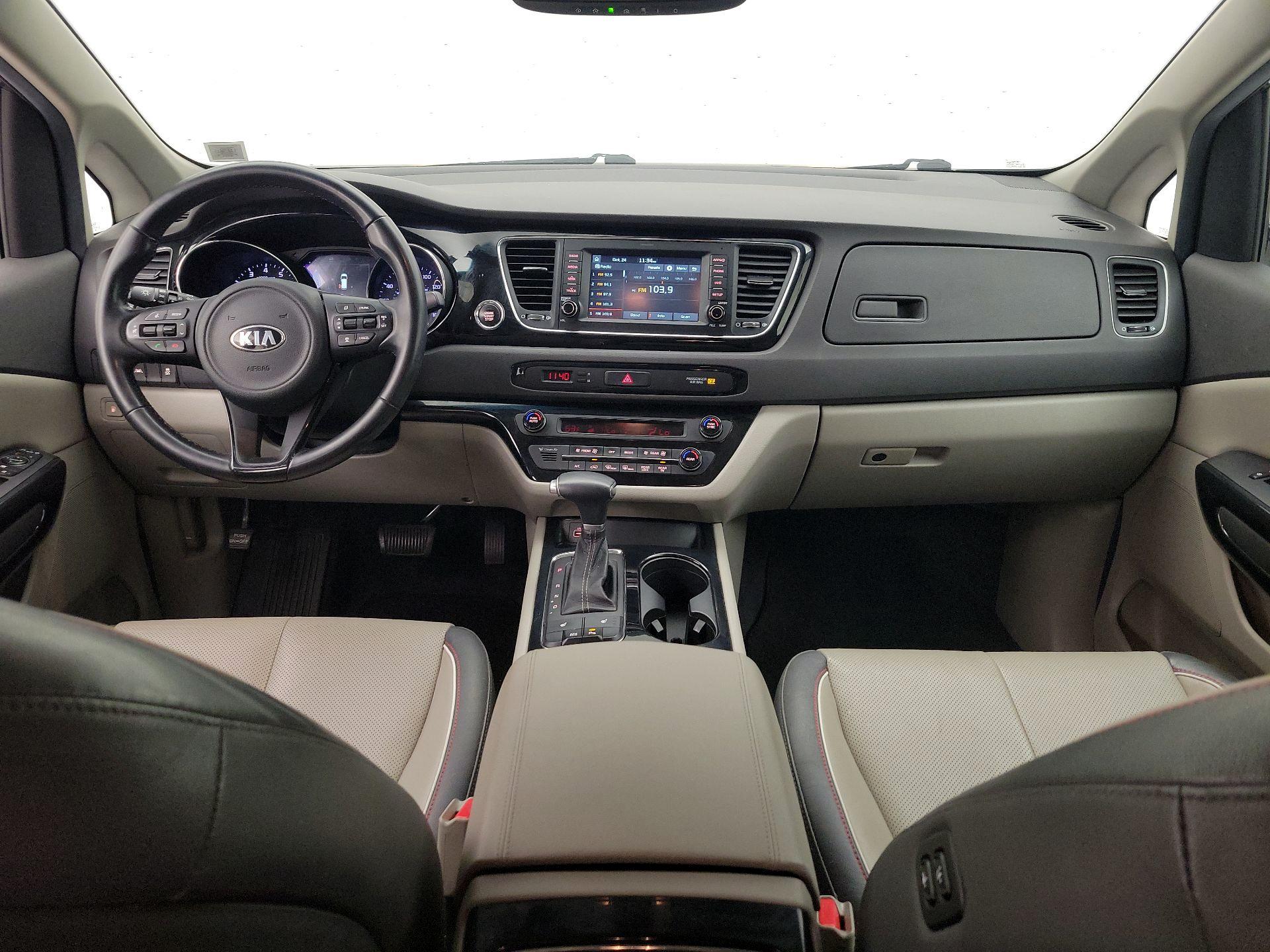 Thumbnail: 2017 Kia Sedona - 9