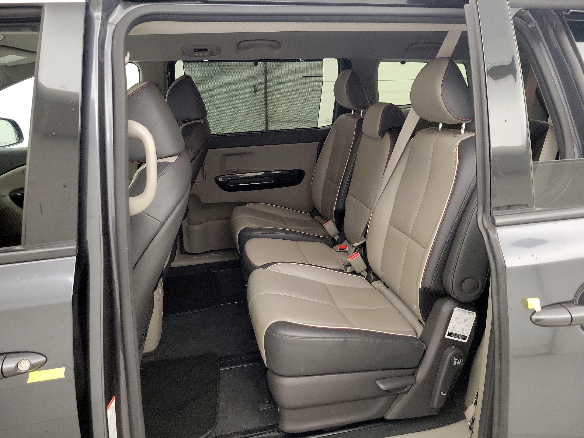Thumbnail: 2017 Kia Sedona - 19