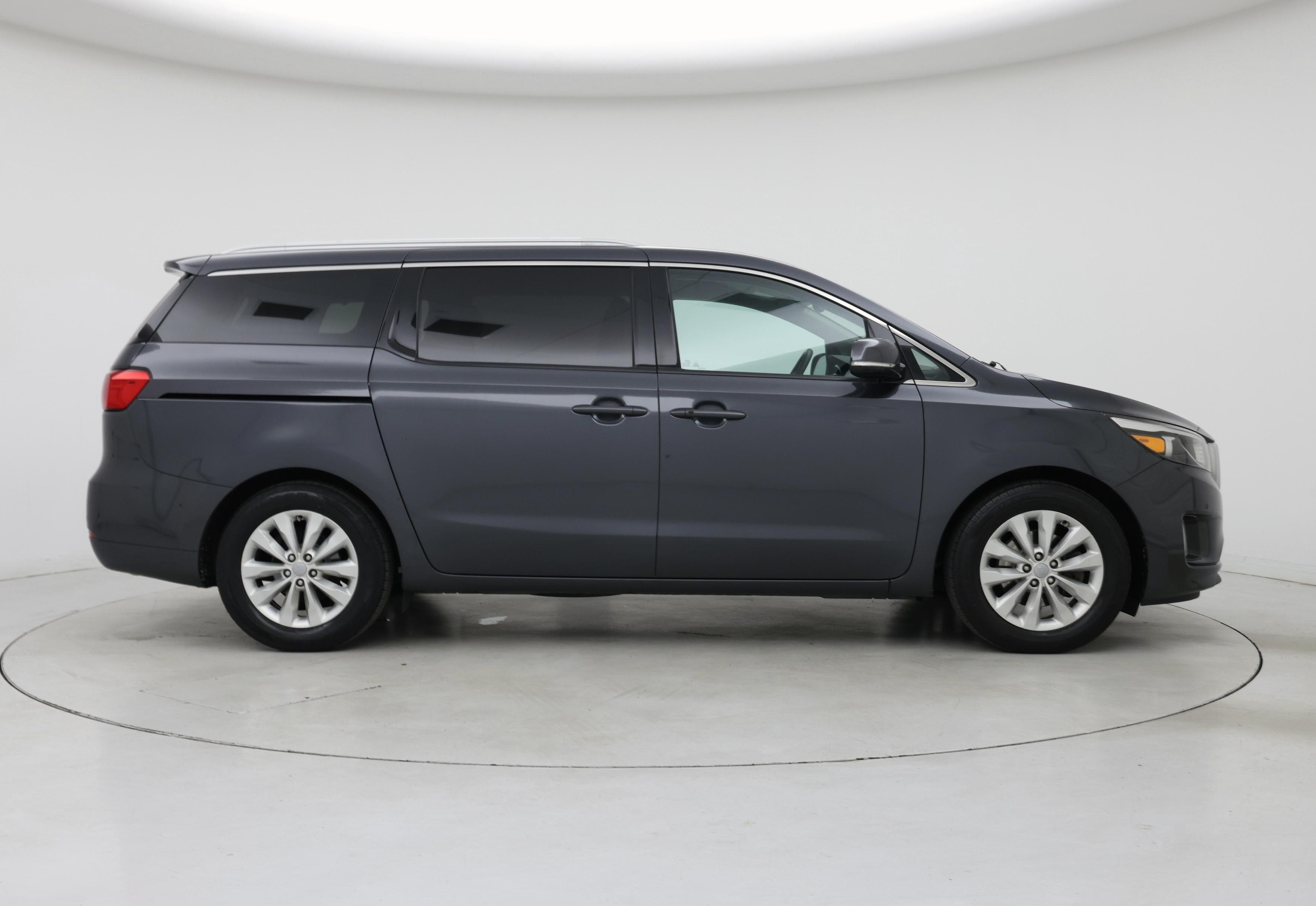 Thumbnail: 2017 Kia Sedona - 7
