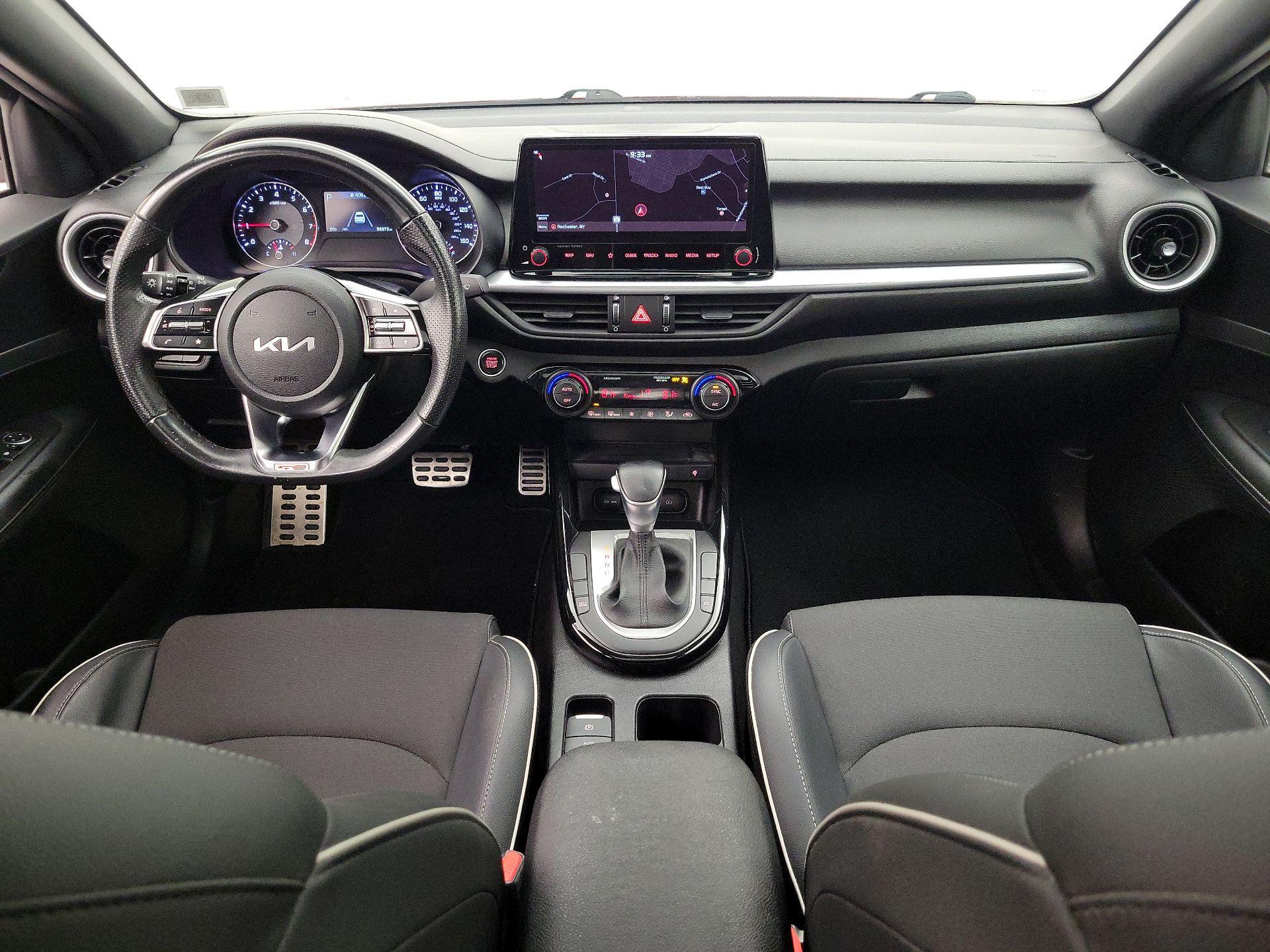 Thumbnail: 2022 Kia Forte - 9