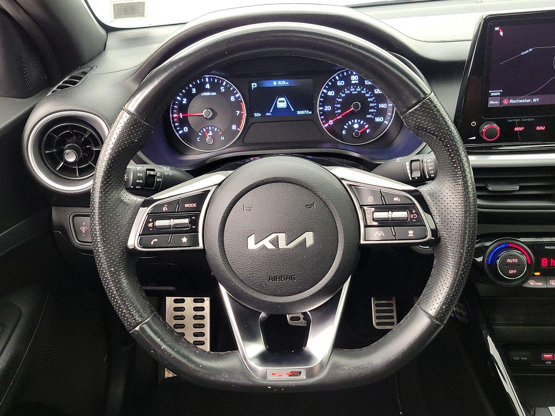 Thumbnail: 2022 Kia Forte - 10