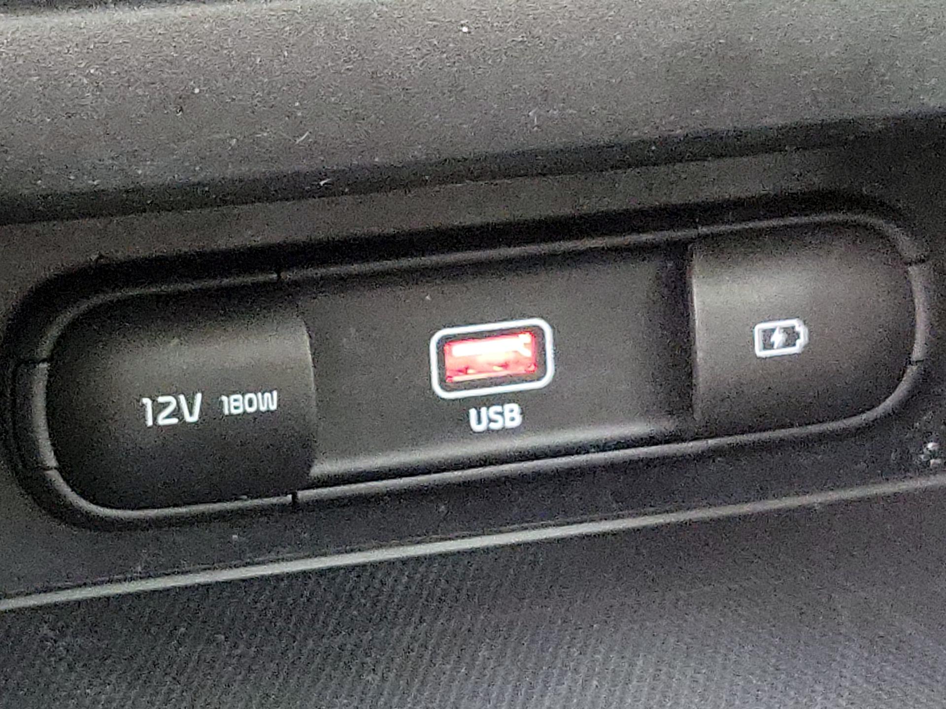 Thumbnail: 2022 Kia Forte - 19