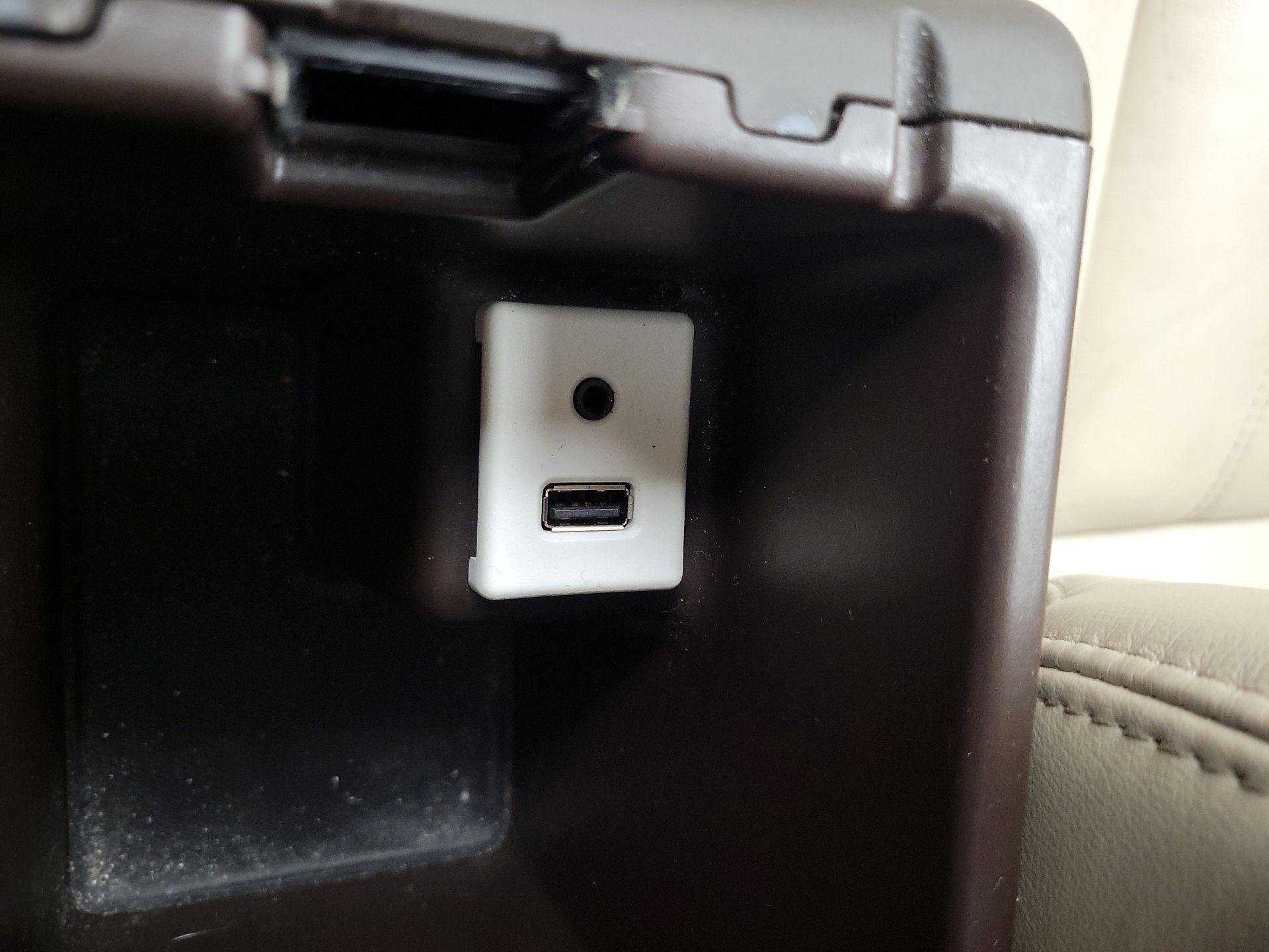 Thumbnail: 2016 Buick Verano - 18