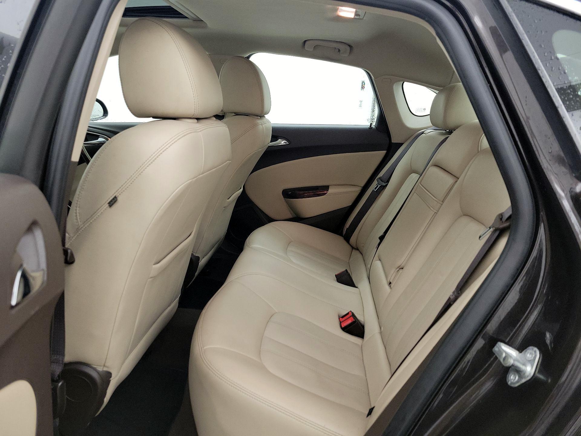 Thumbnail: 2016 Buick Verano - 20