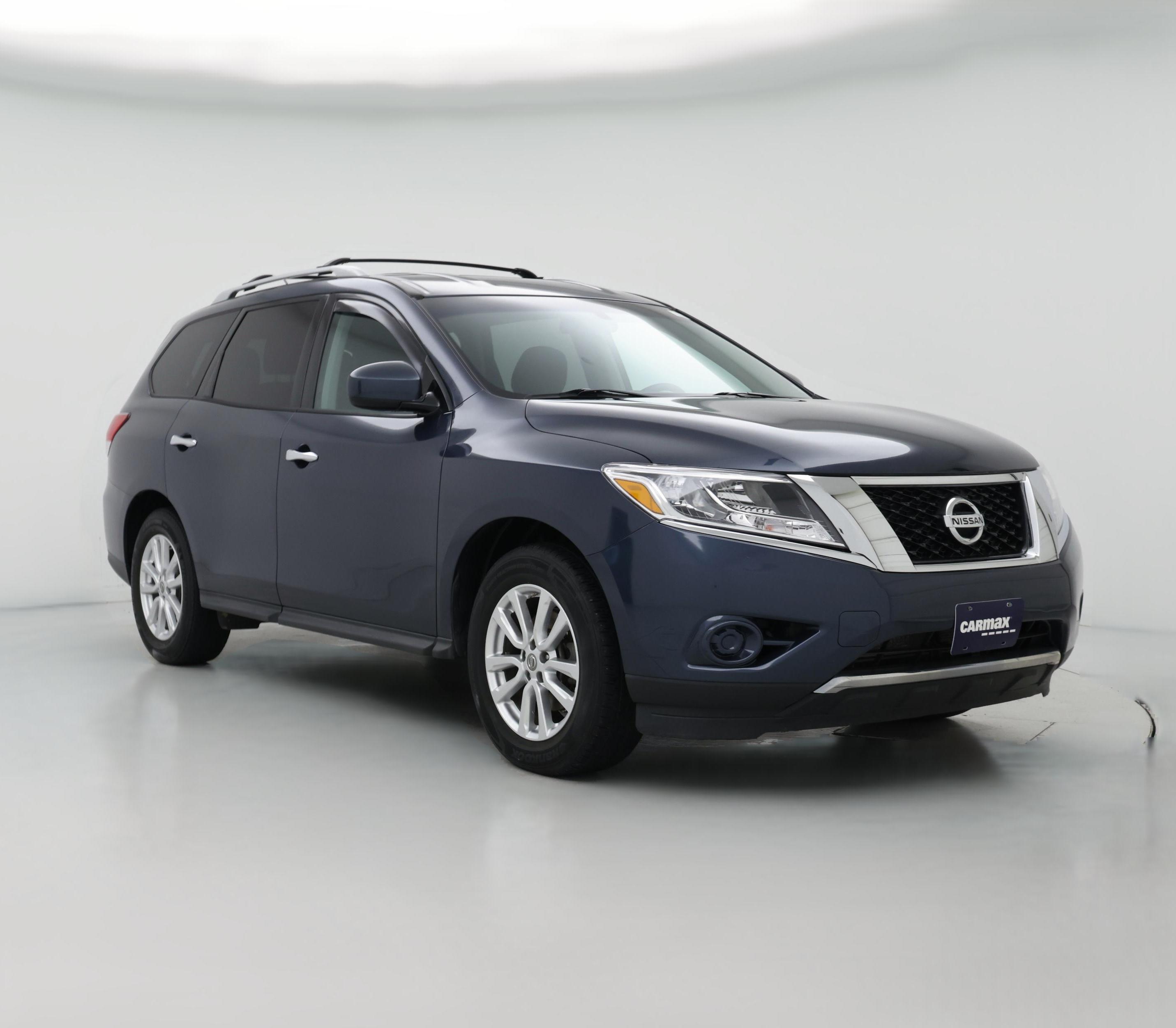 Thumbnail: 2016 Nissan Pathfinder - 1