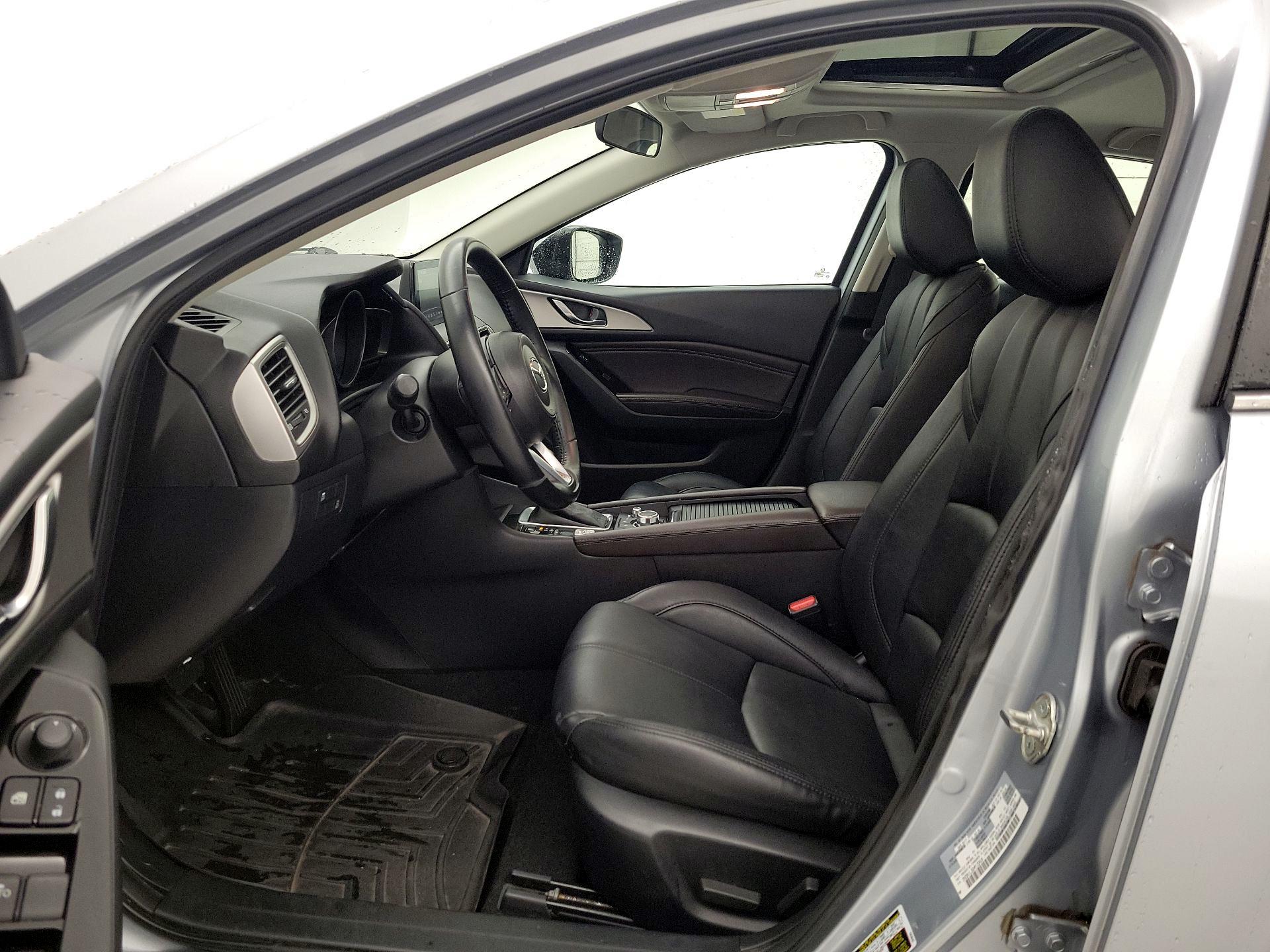 Thumbnail: 2017 Mazda Mazda3 - 11