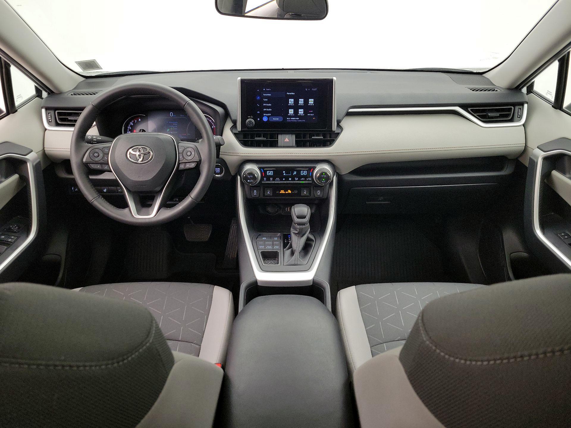 Thumbnail: 2024 Toyota RAV4 - 9