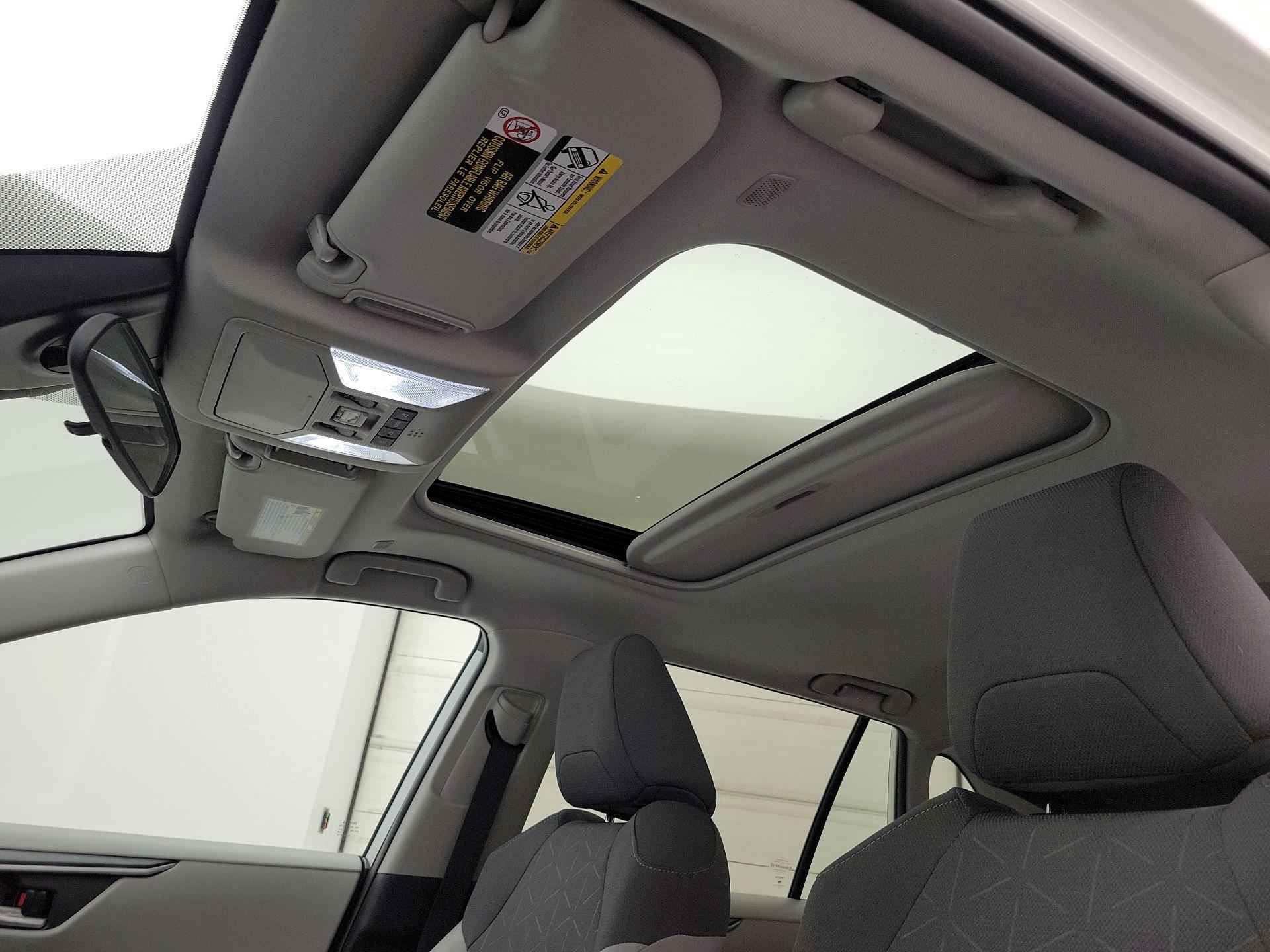 Thumbnail: 2024 Toyota RAV4 - 19