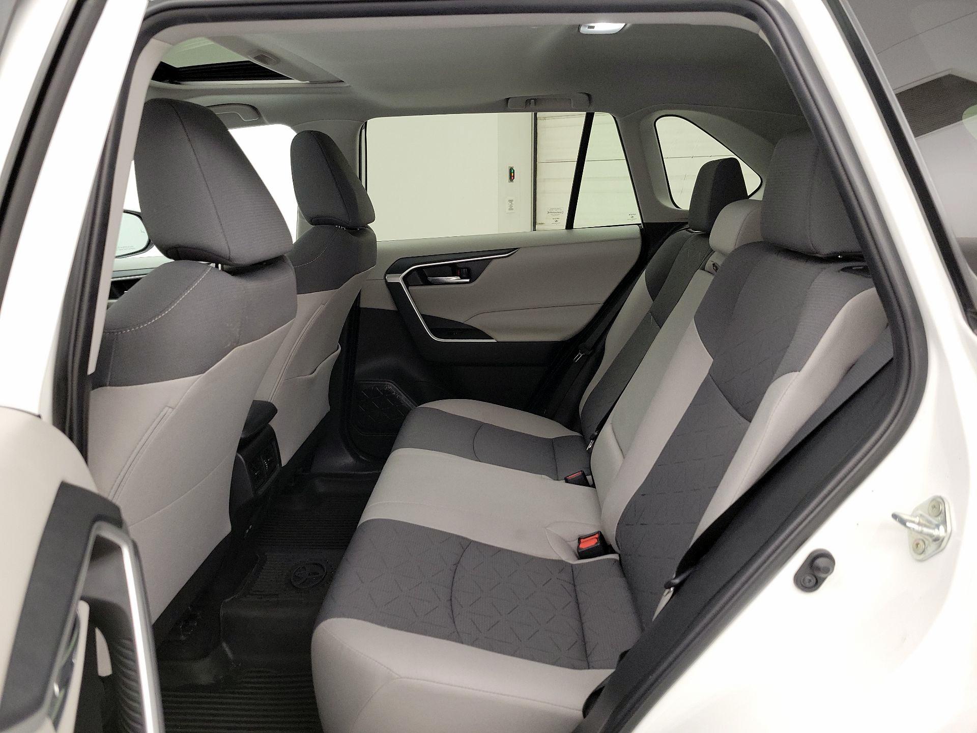 Thumbnail: 2024 Toyota RAV4 - 20