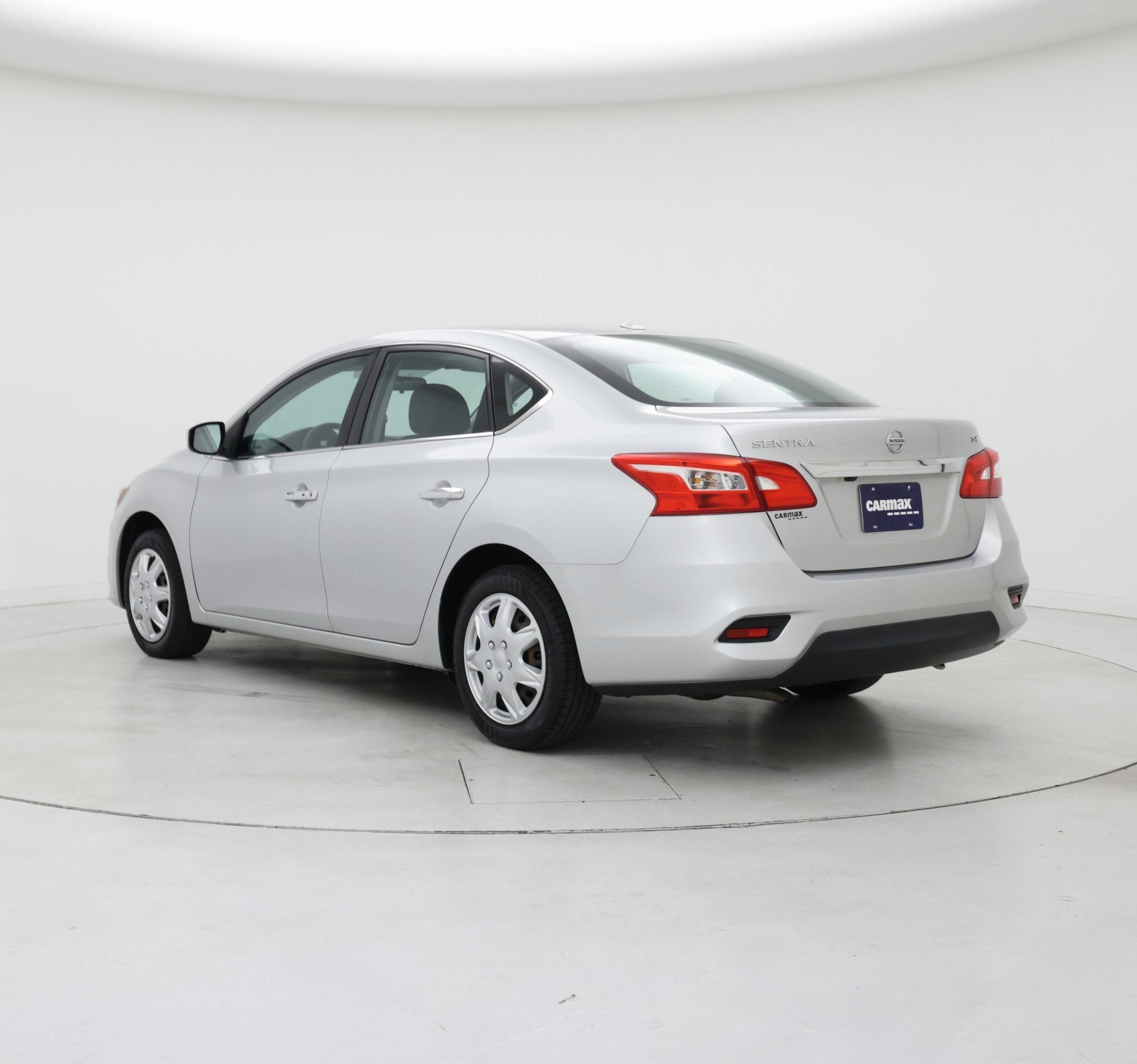 Thumbnail: 2017 Nissan Sentra - 2