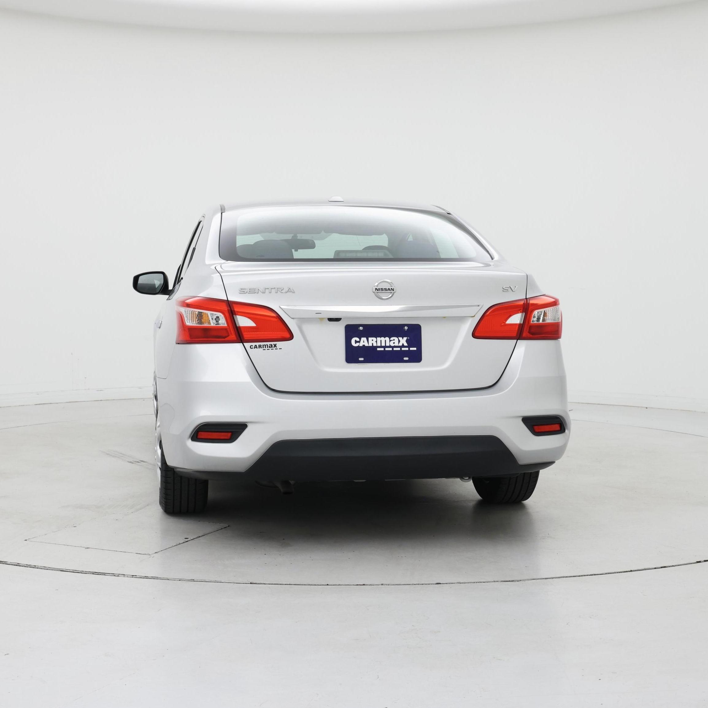 Thumbnail: 2017 Nissan Sentra - 6