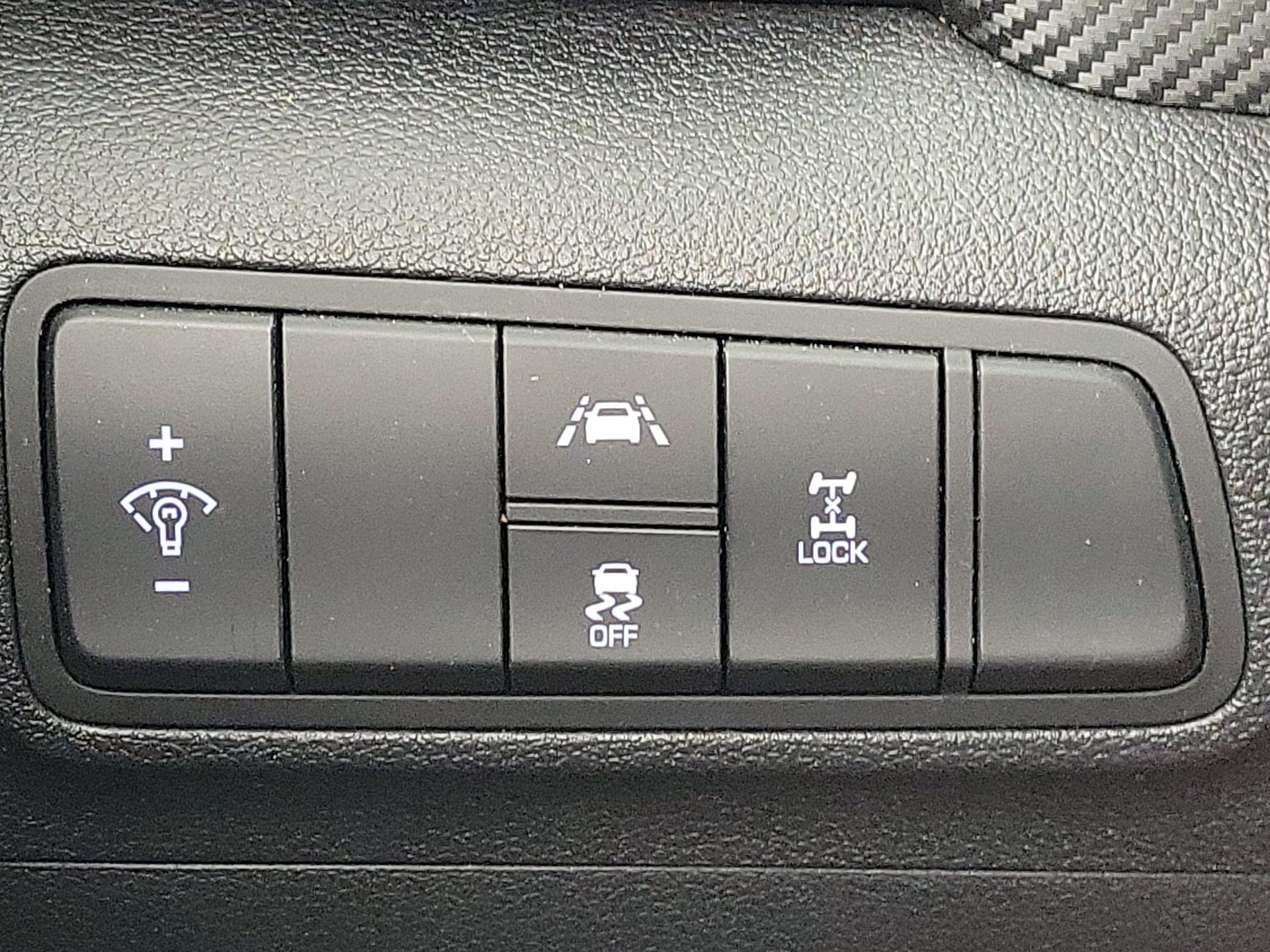 Thumbnail: 2019 Hyundai Tucson - 13