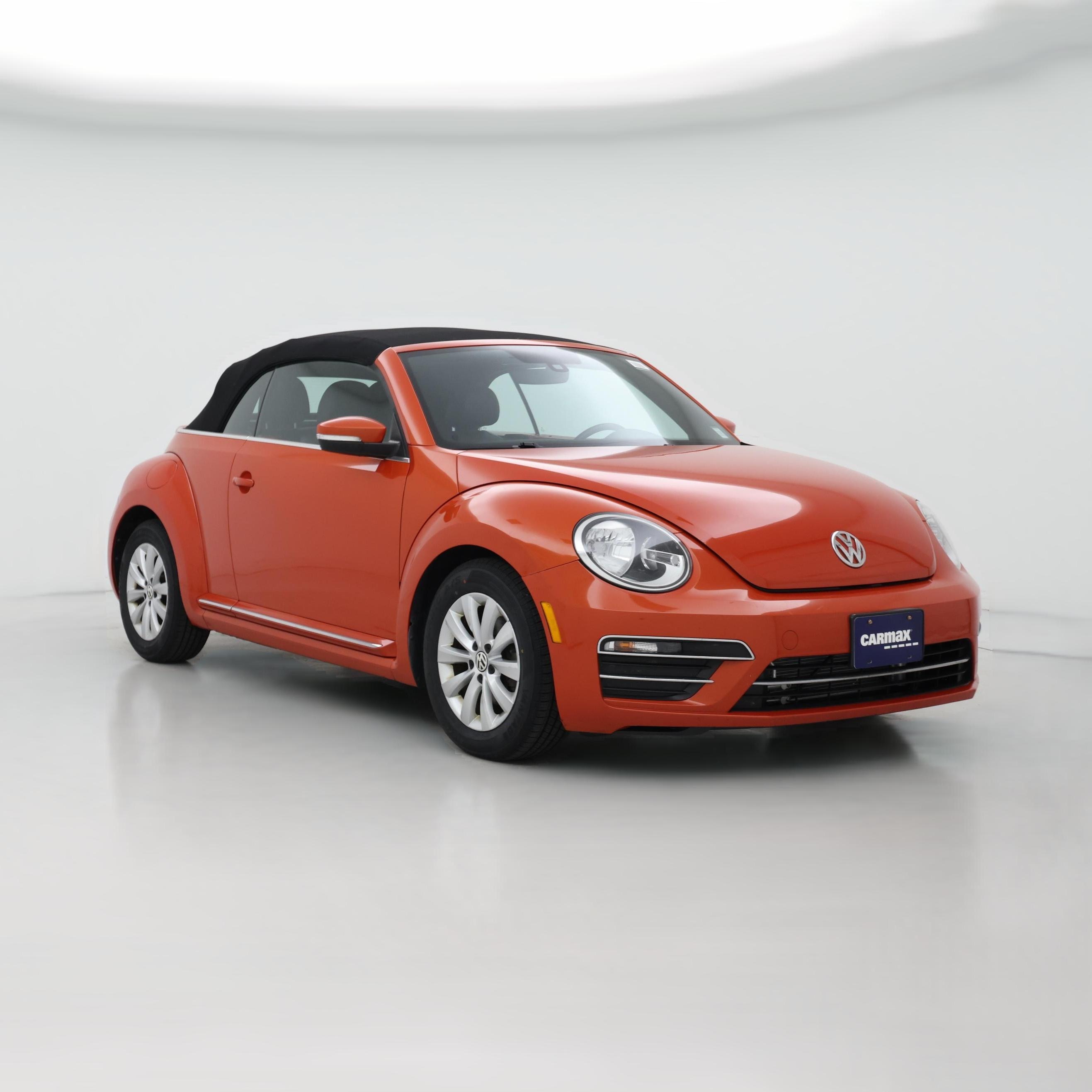 Thumbnail: 2017 Volkswagen Beetle - 1
