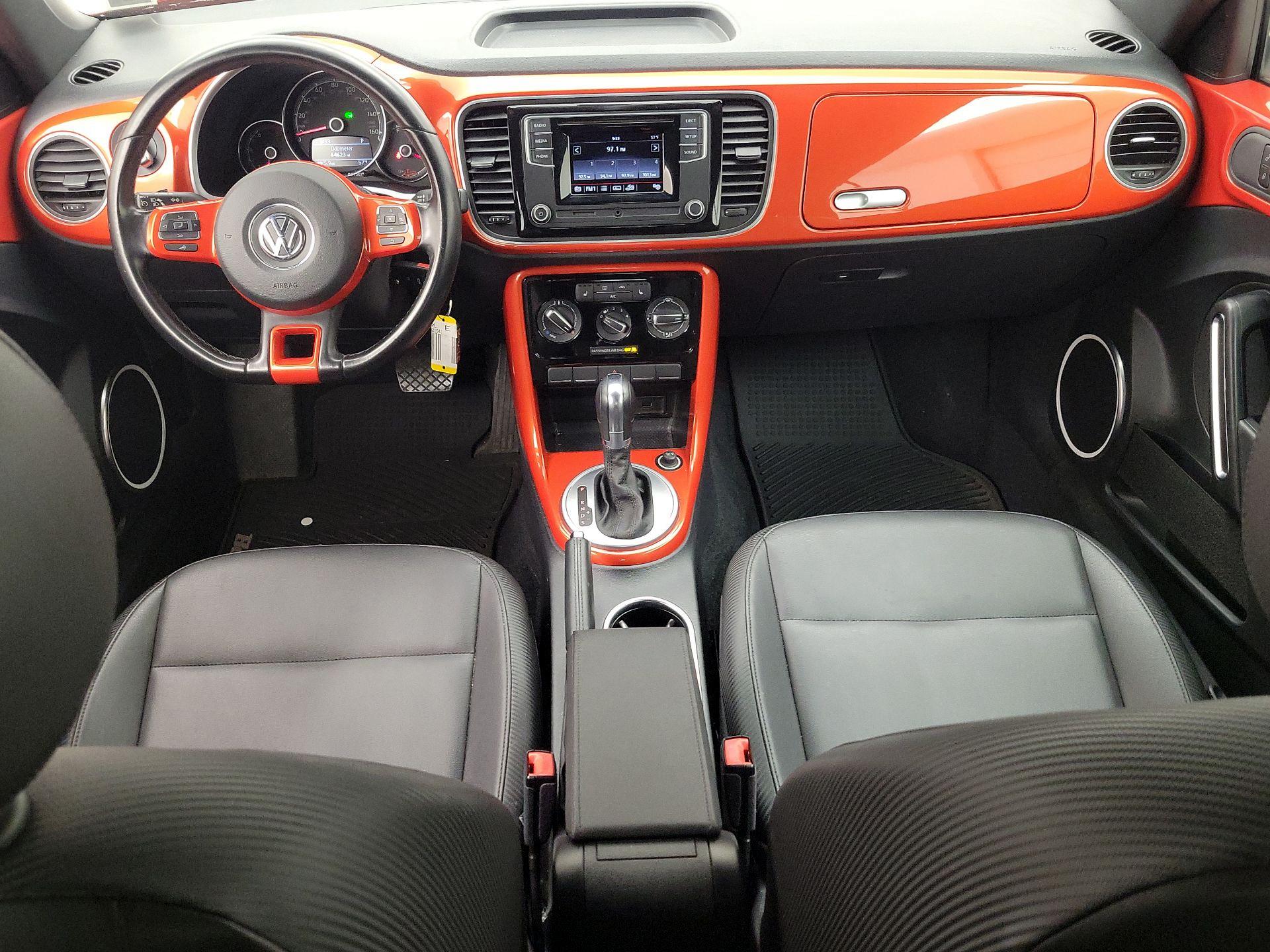 Thumbnail: 2017 Volkswagen Beetle - 9