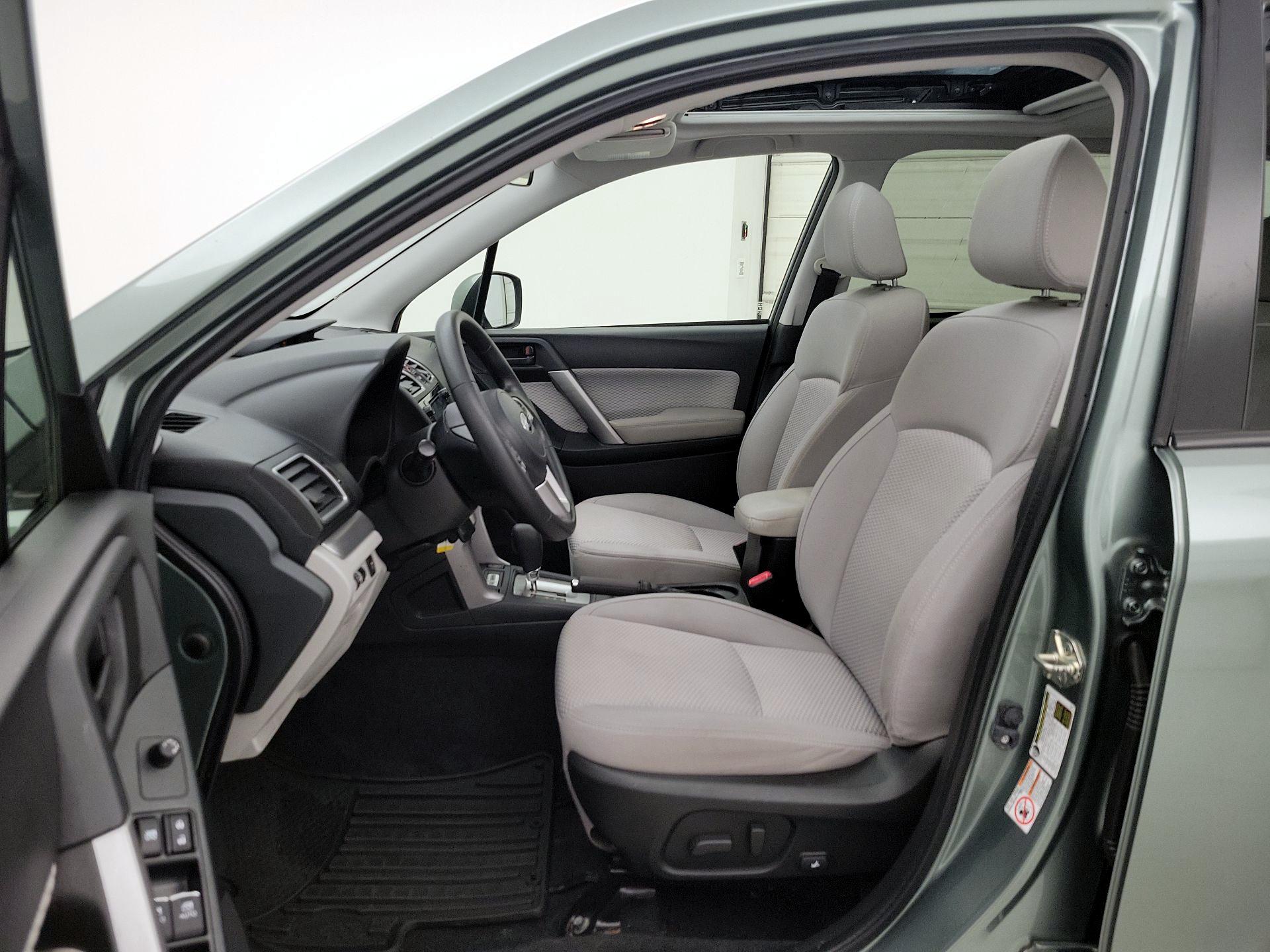 Thumbnail: 2017 Subaru Forester - 11