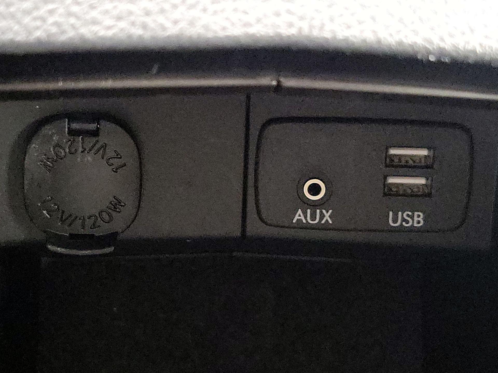 Thumbnail: 2017 Subaru Forester - 18