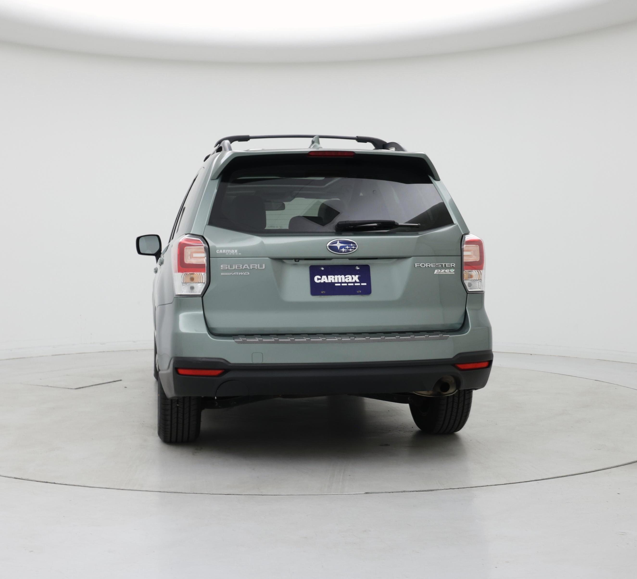 Thumbnail: 2017 Subaru Forester - 6