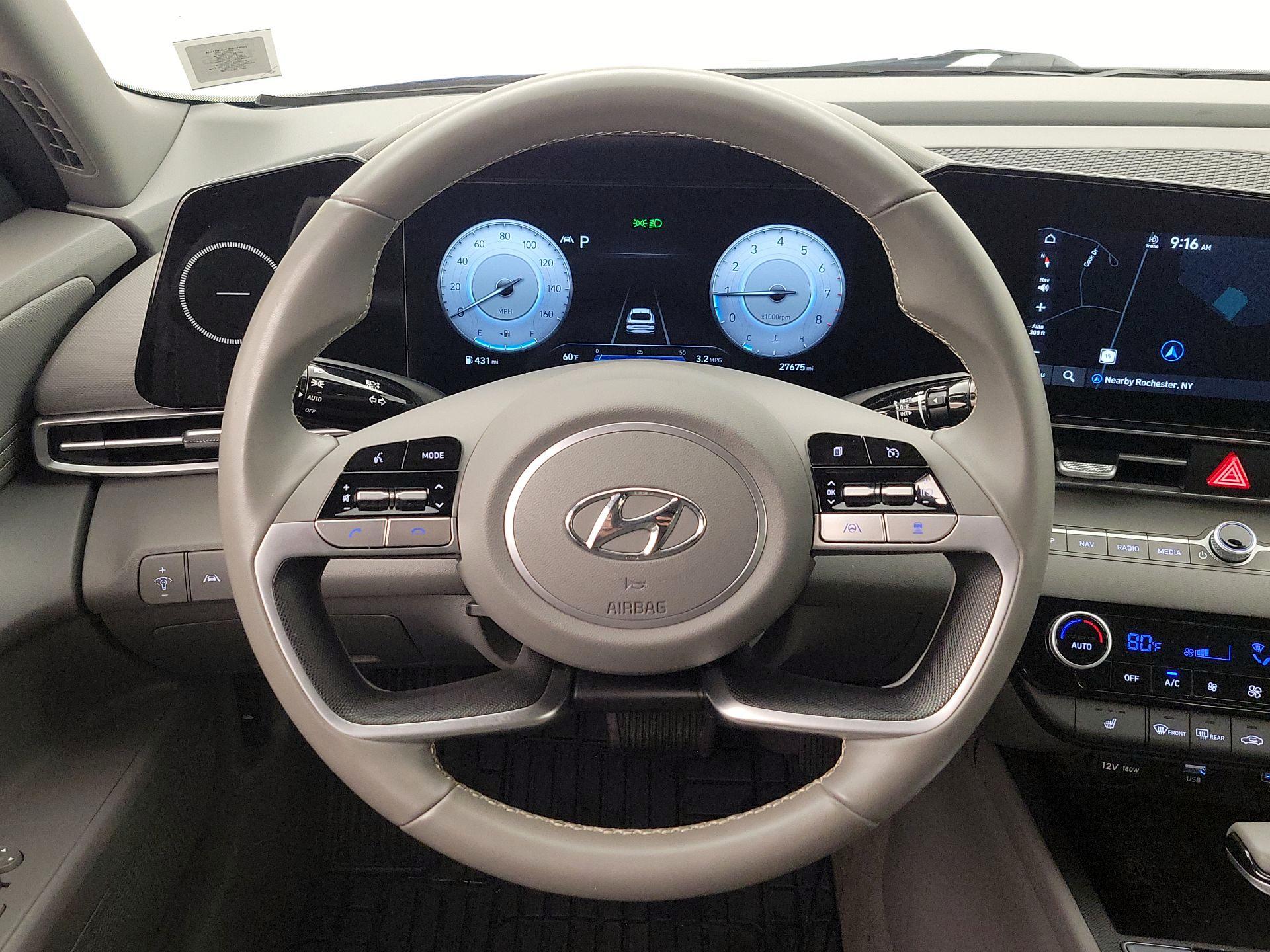 Thumbnail: 2023 Hyundai Elantra - 10