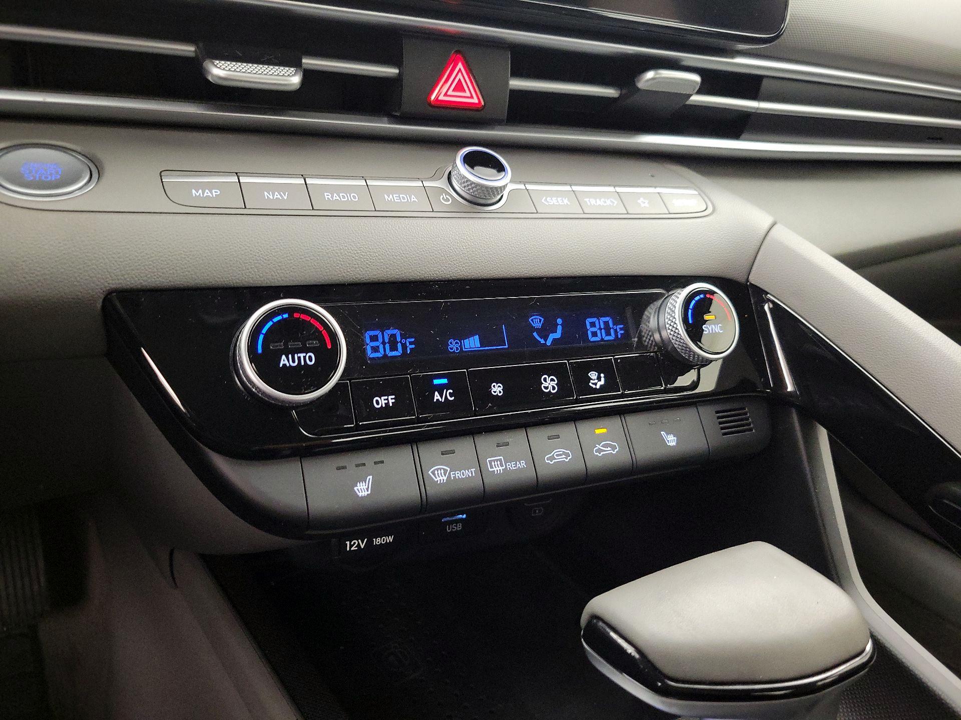 Thumbnail: 2023 Hyundai Elantra - 17