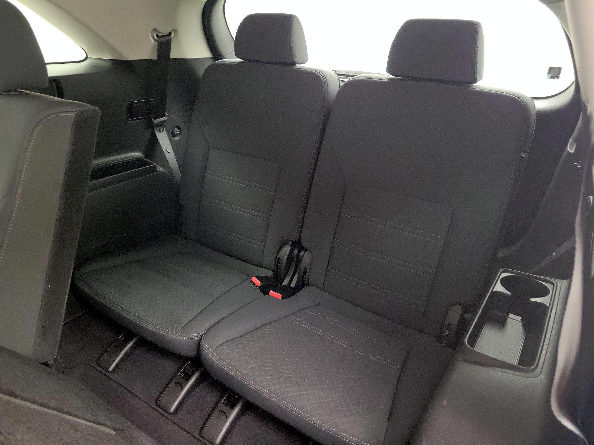 Thumbnail: 2018 Kia Sorento - 20