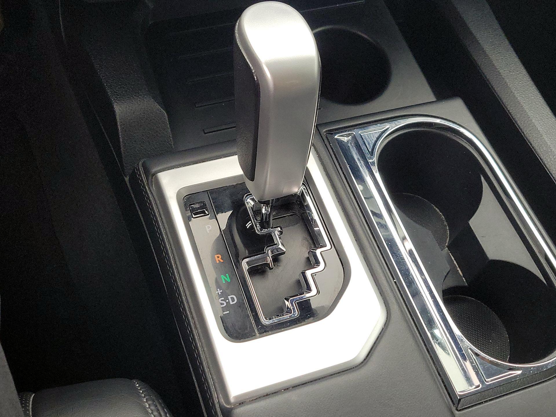 Thumbnail: 2020 Toyota Tundra - 18