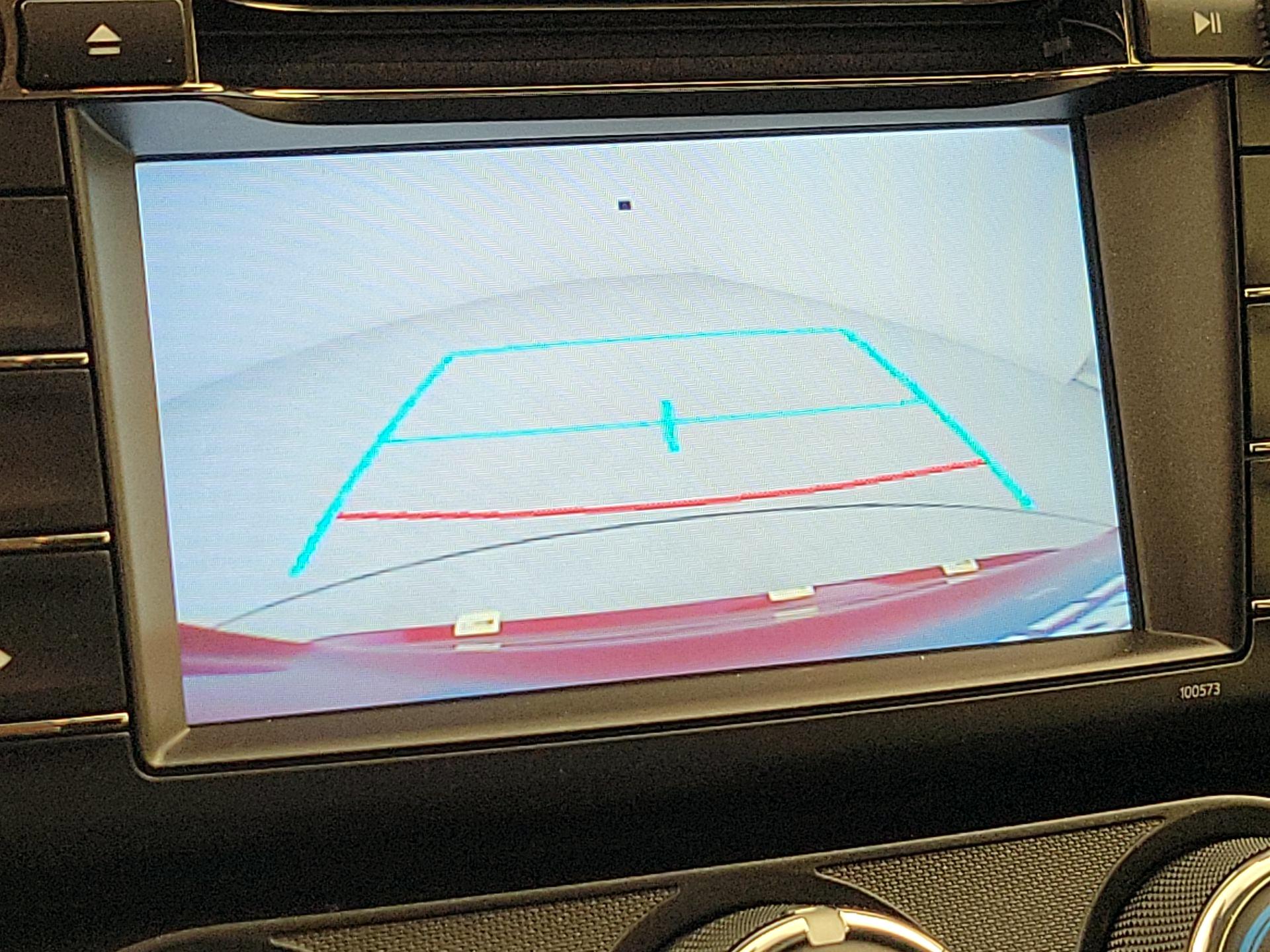 Thumbnail: 2018 Toyota RAV4 - 14