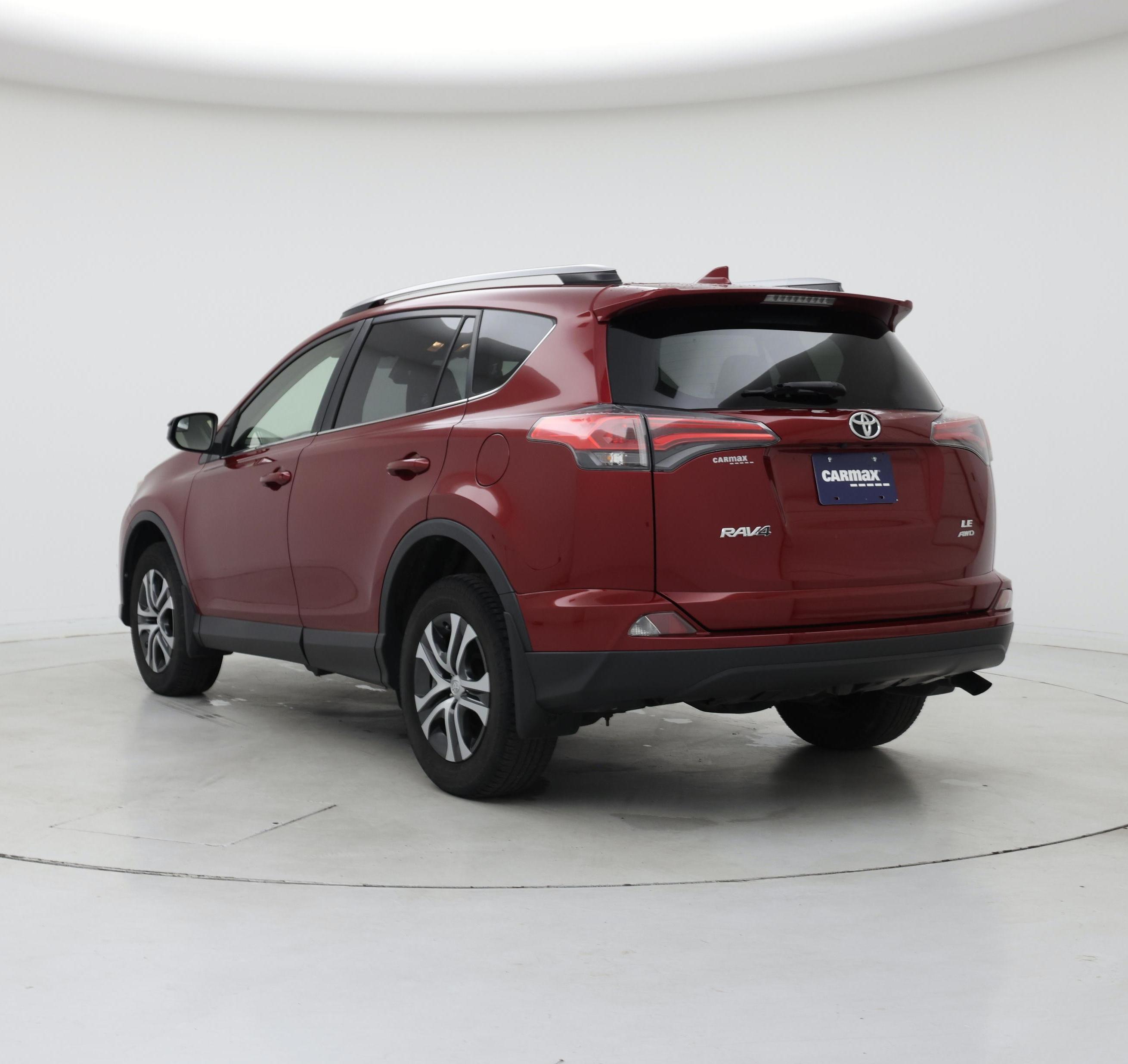 Thumbnail: 2018 Toyota RAV4 - 2