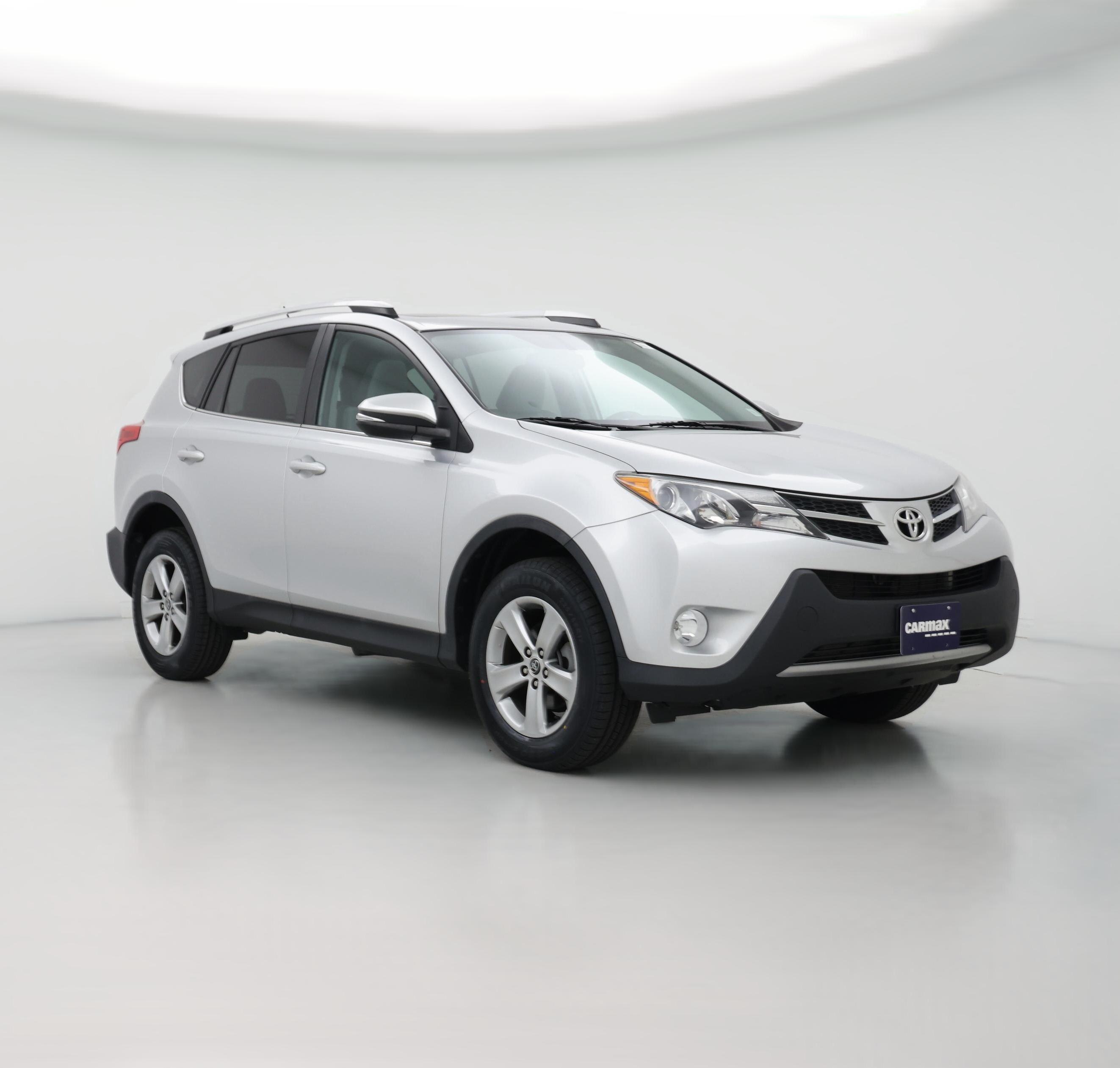 Thumbnail: 2015 Toyota RAV4 - 1