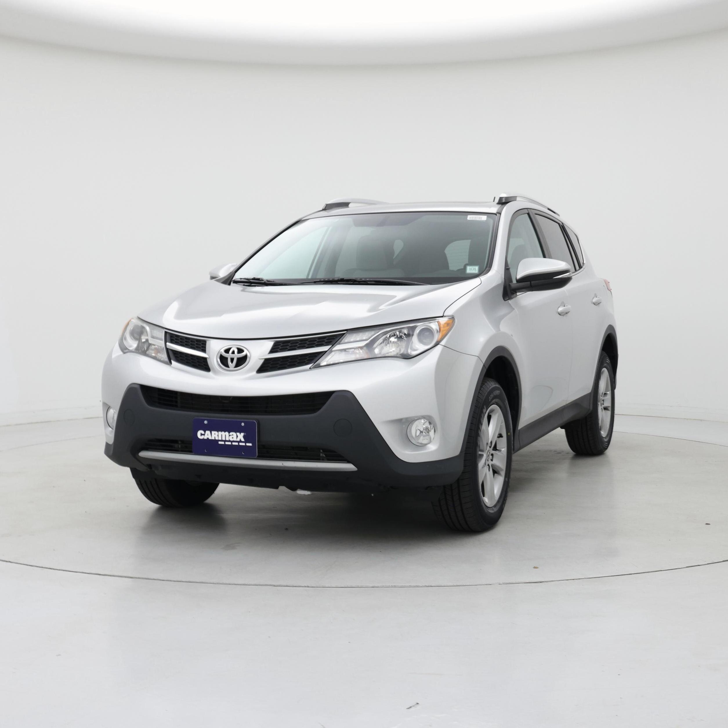 Thumbnail: 2015 Toyota RAV4 - 4