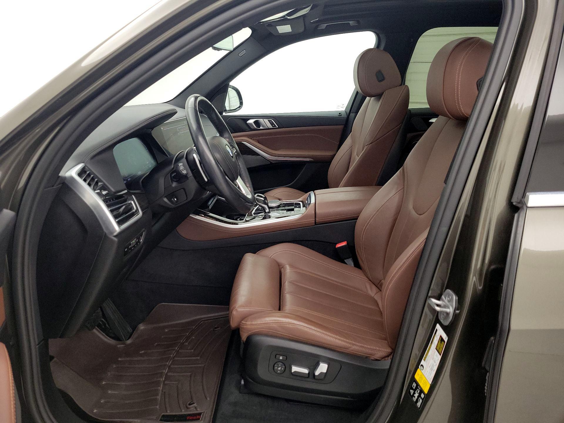 Thumbnail: 2021 BMW X5 - 11