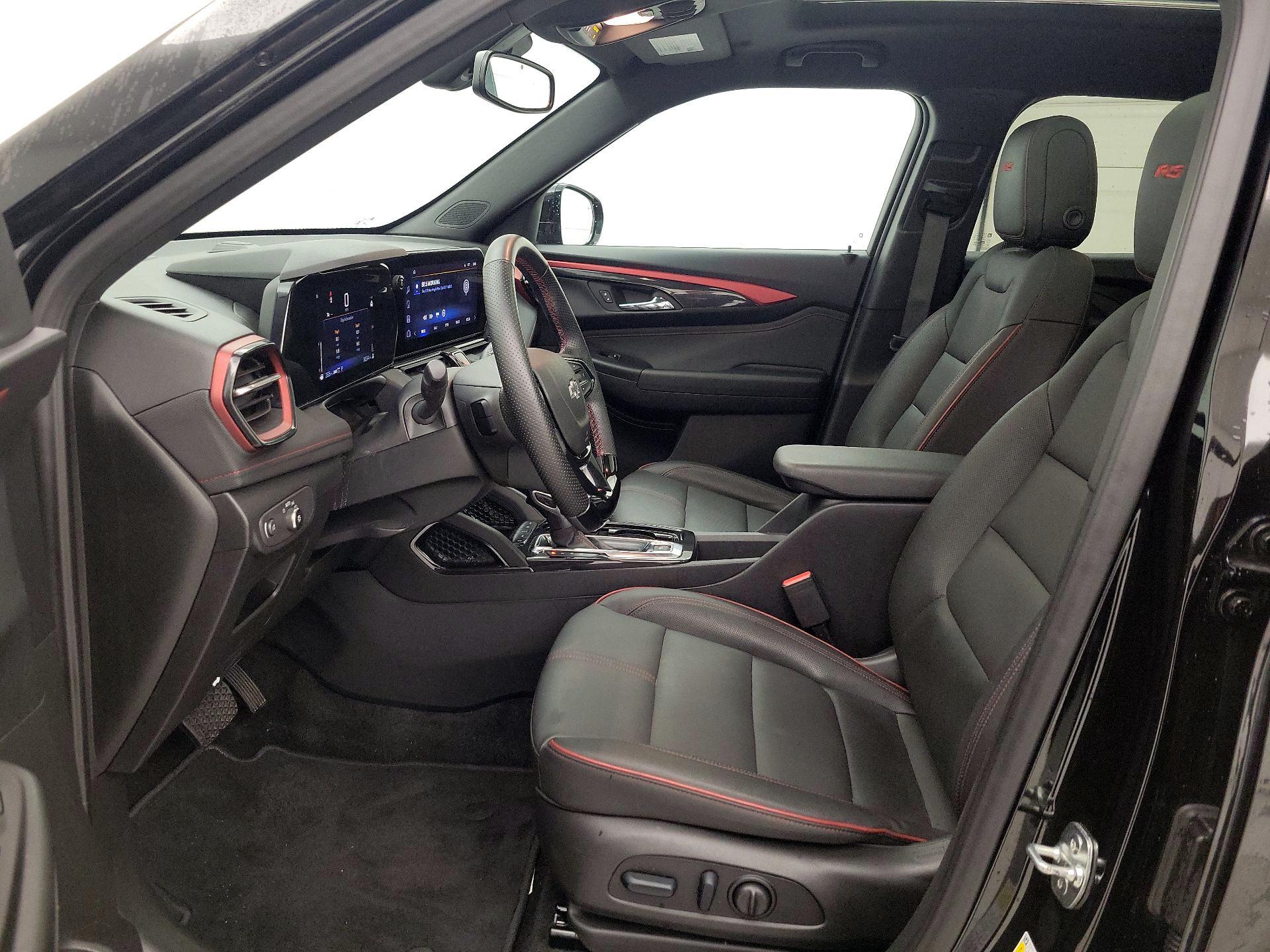 Thumbnail: 2025 Chevrolet TrailBlazer - 11