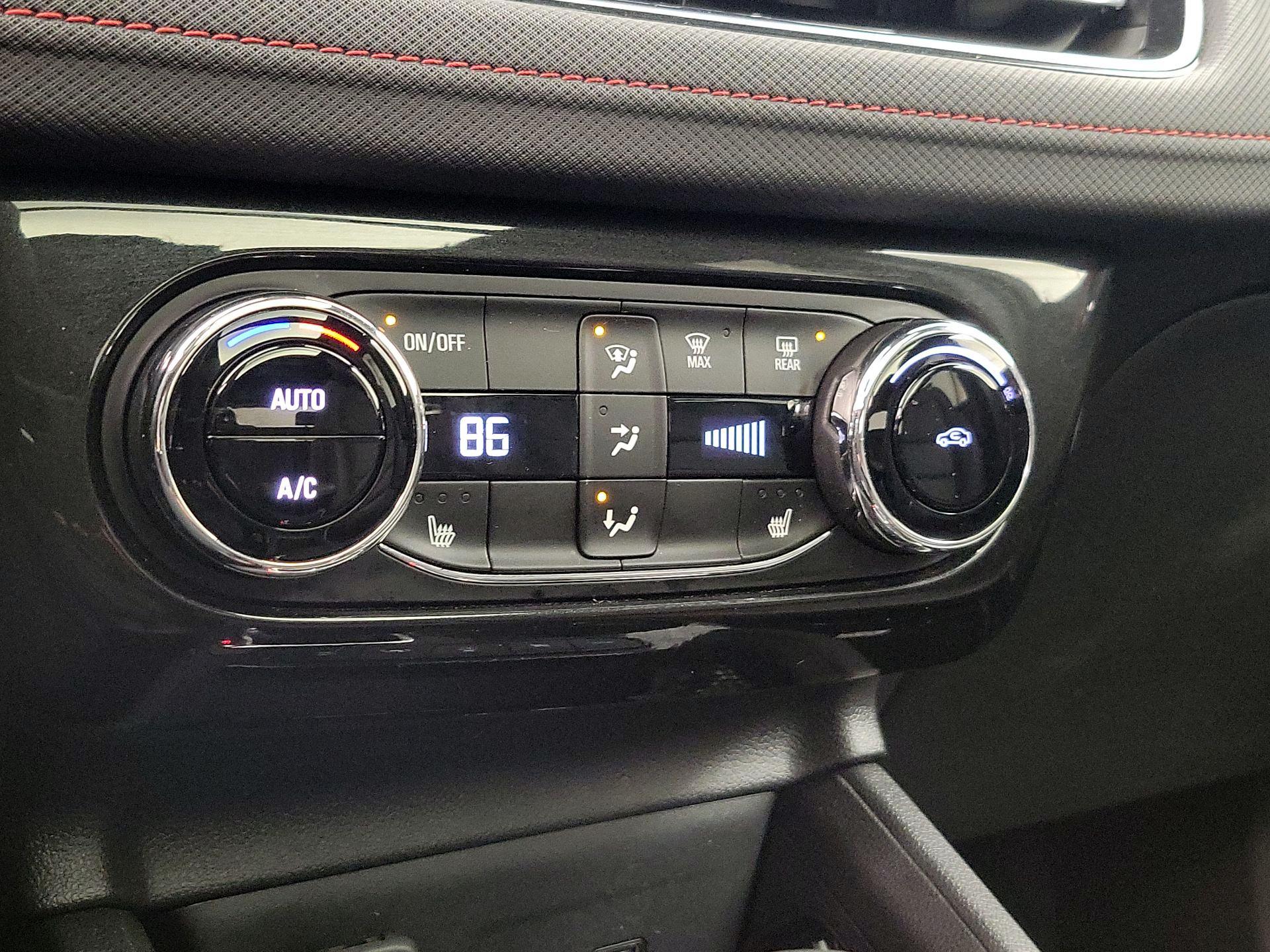 Thumbnail: 2025 Chevrolet TrailBlazer - 16