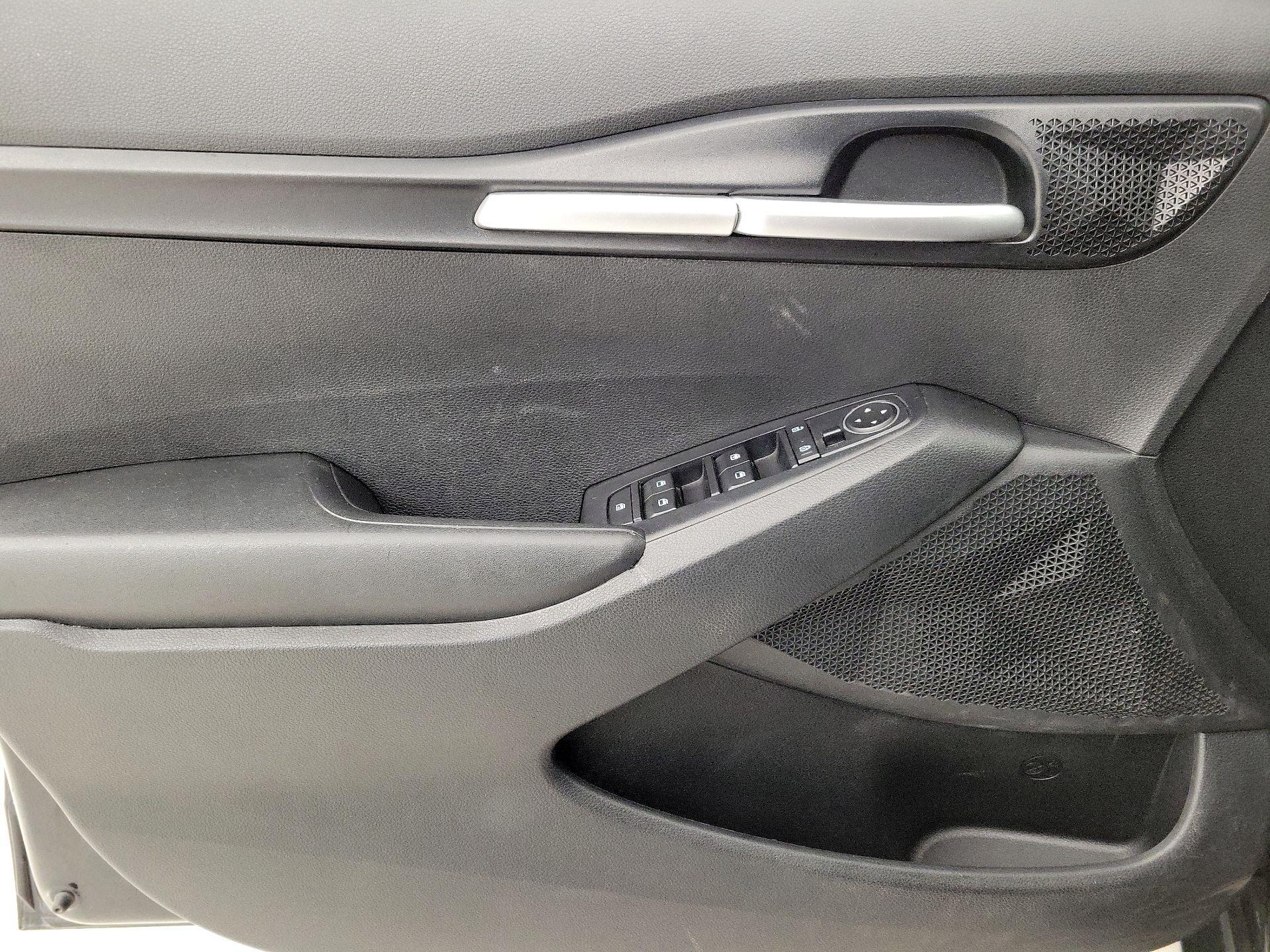 Thumbnail: 2021 Kia Seltos - 12