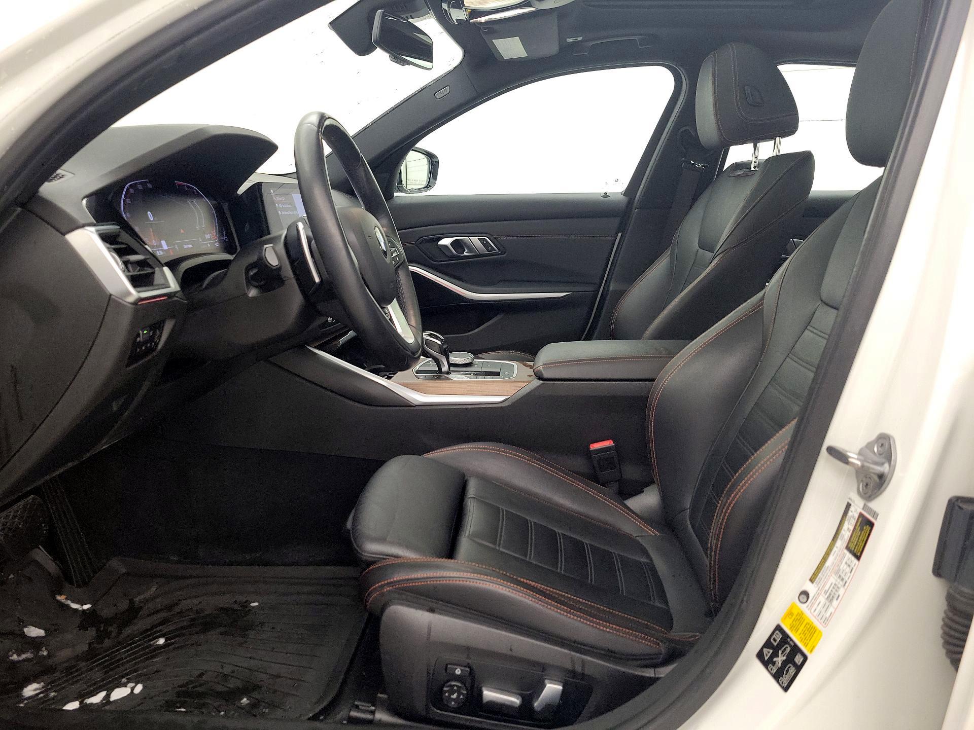 Thumbnail: 2020 BMW 3 Series - 11