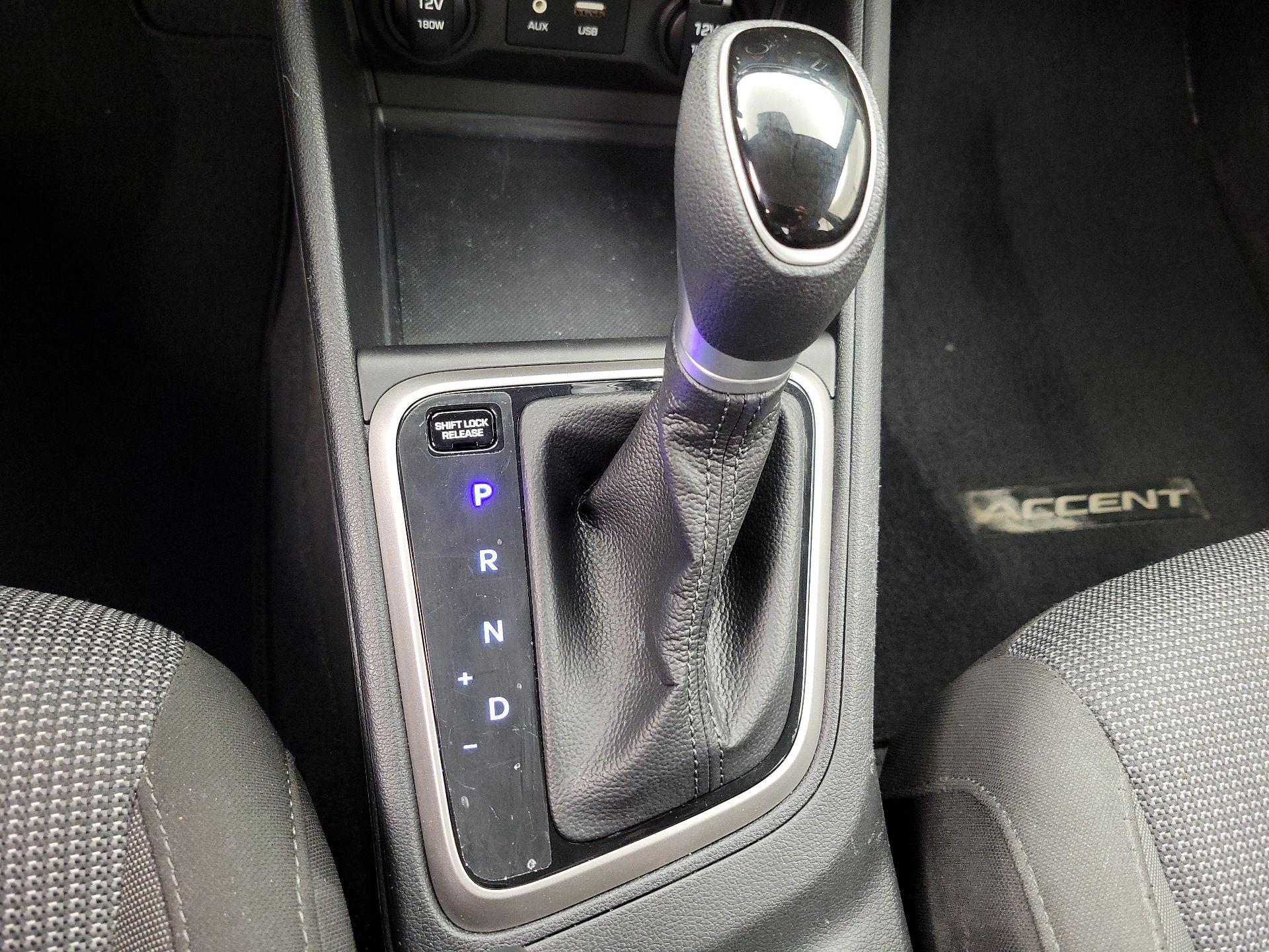 Thumbnail: 2021 Hyundai Accent - 16