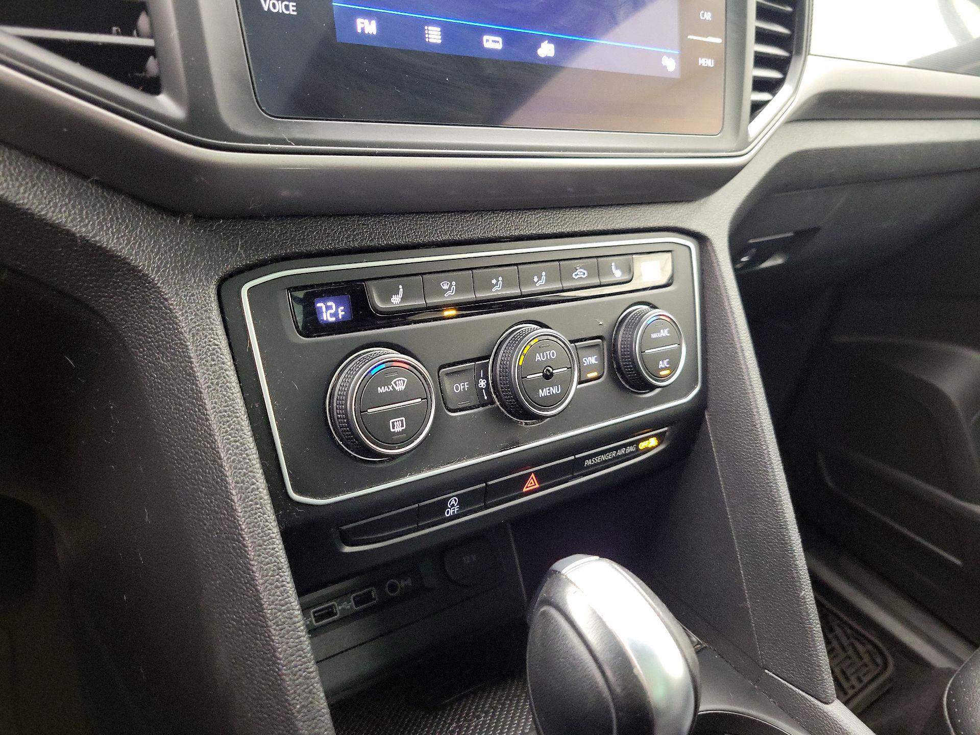 Thumbnail: 2020 Volkswagen Atlas - 16