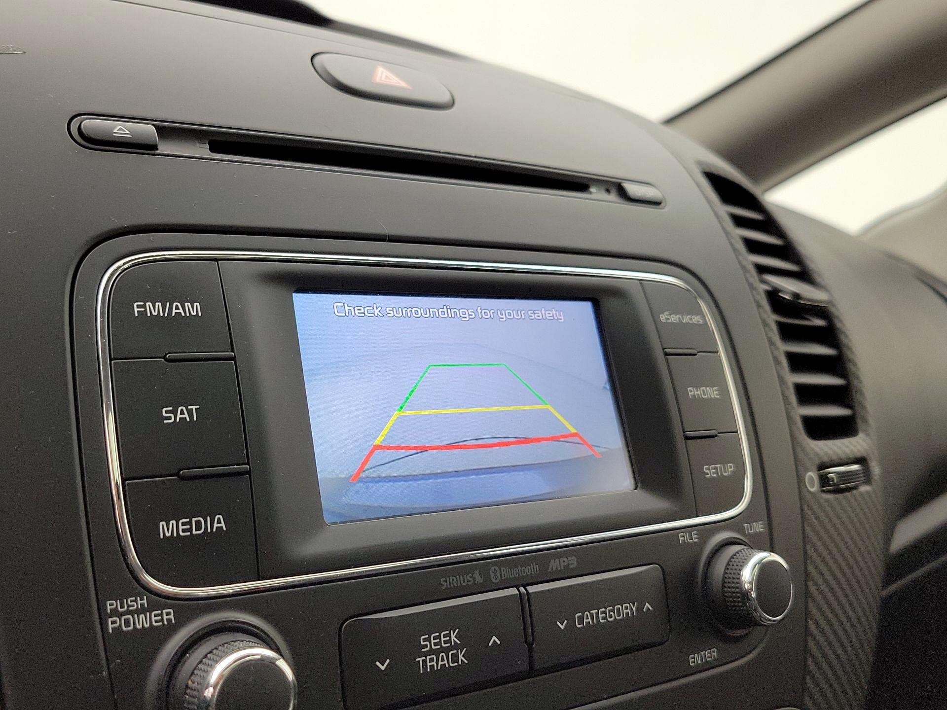 Thumbnail: 2015 Kia Forte - 14