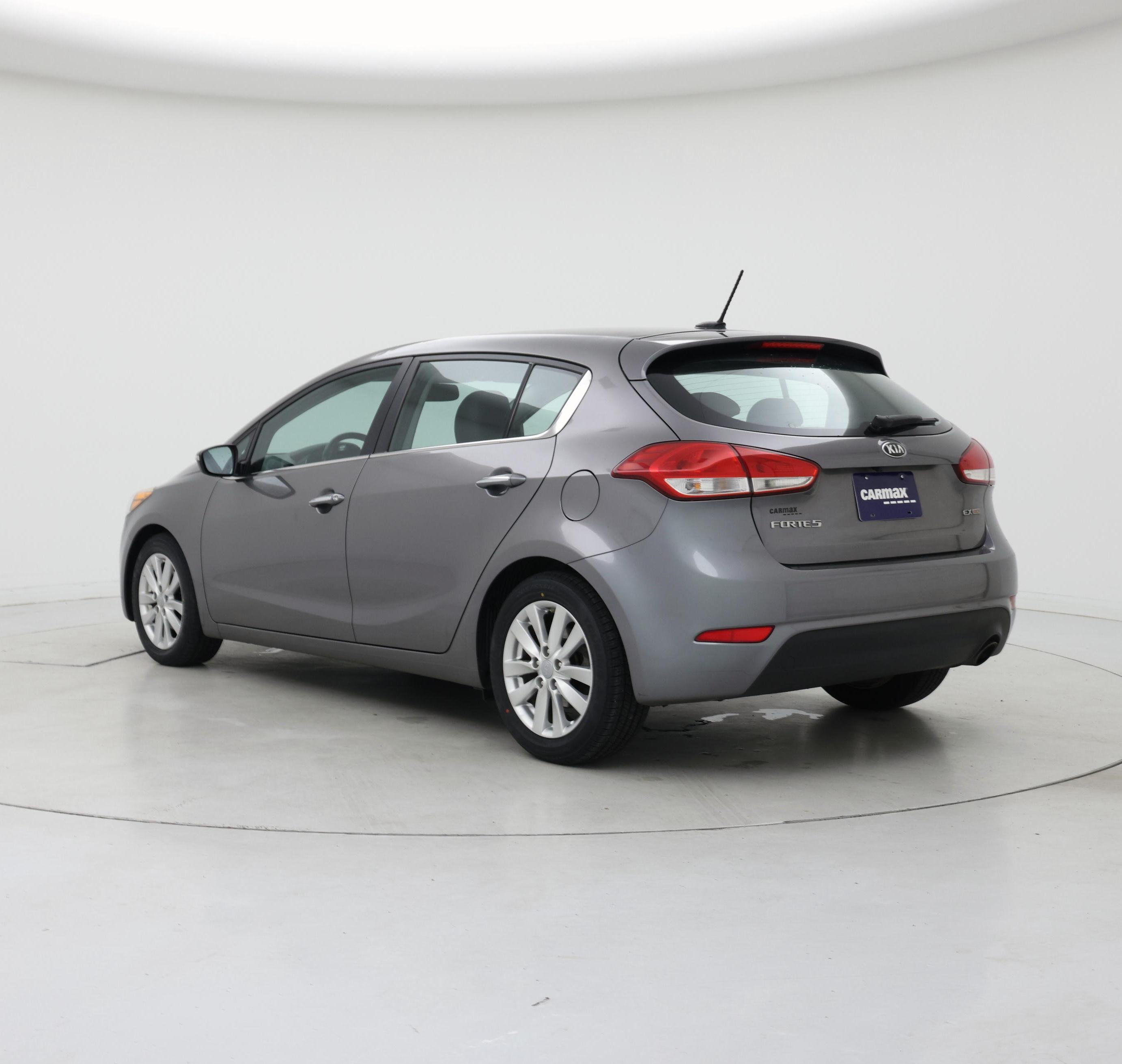 Thumbnail: 2015 Kia Forte - 2