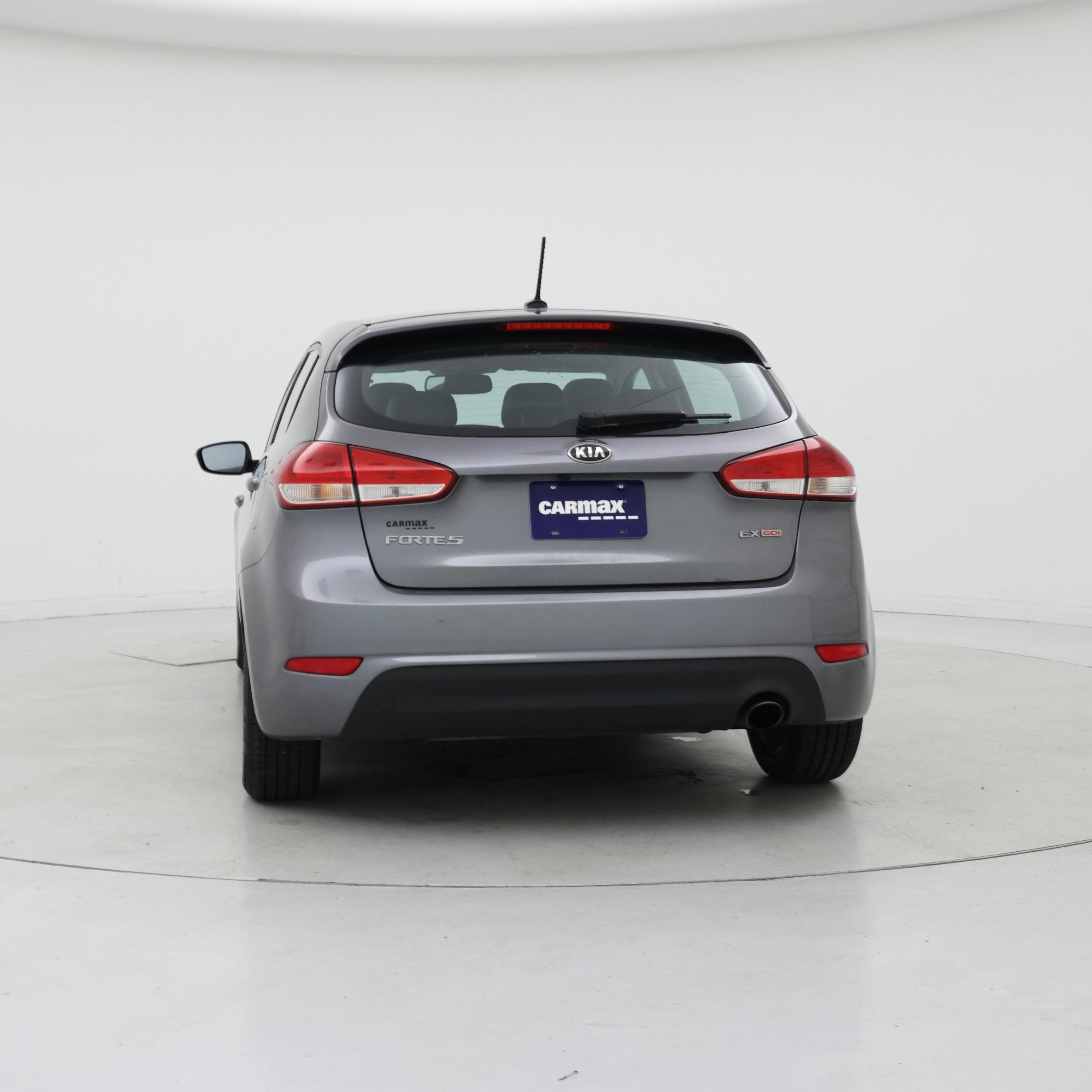 Thumbnail: 2015 Kia Forte - 6