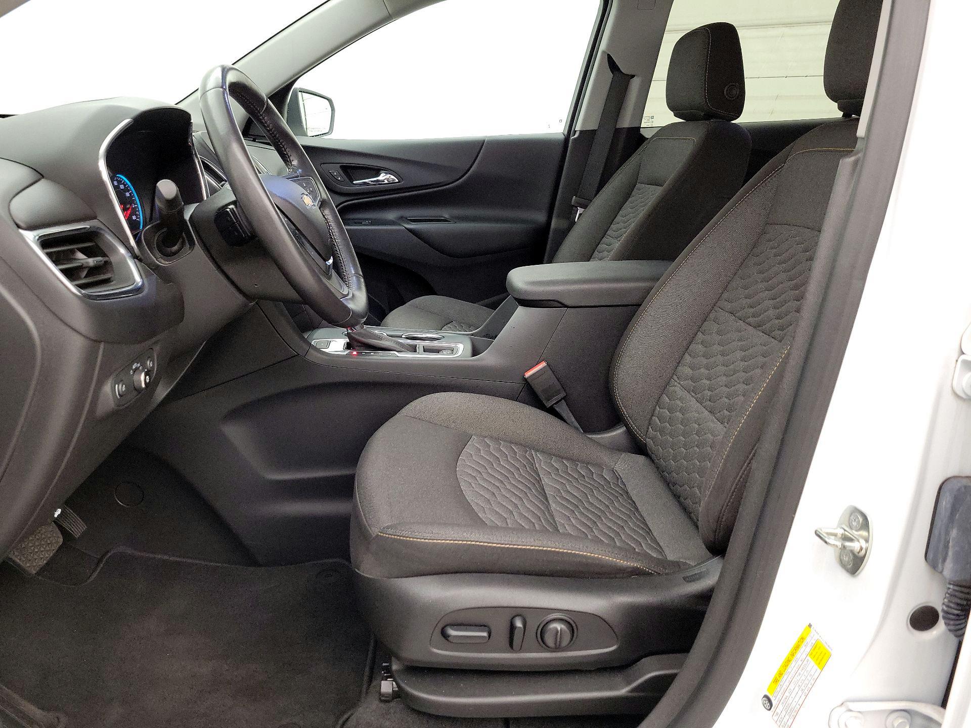 Thumbnail: 2020 Chevrolet Equinox - 11