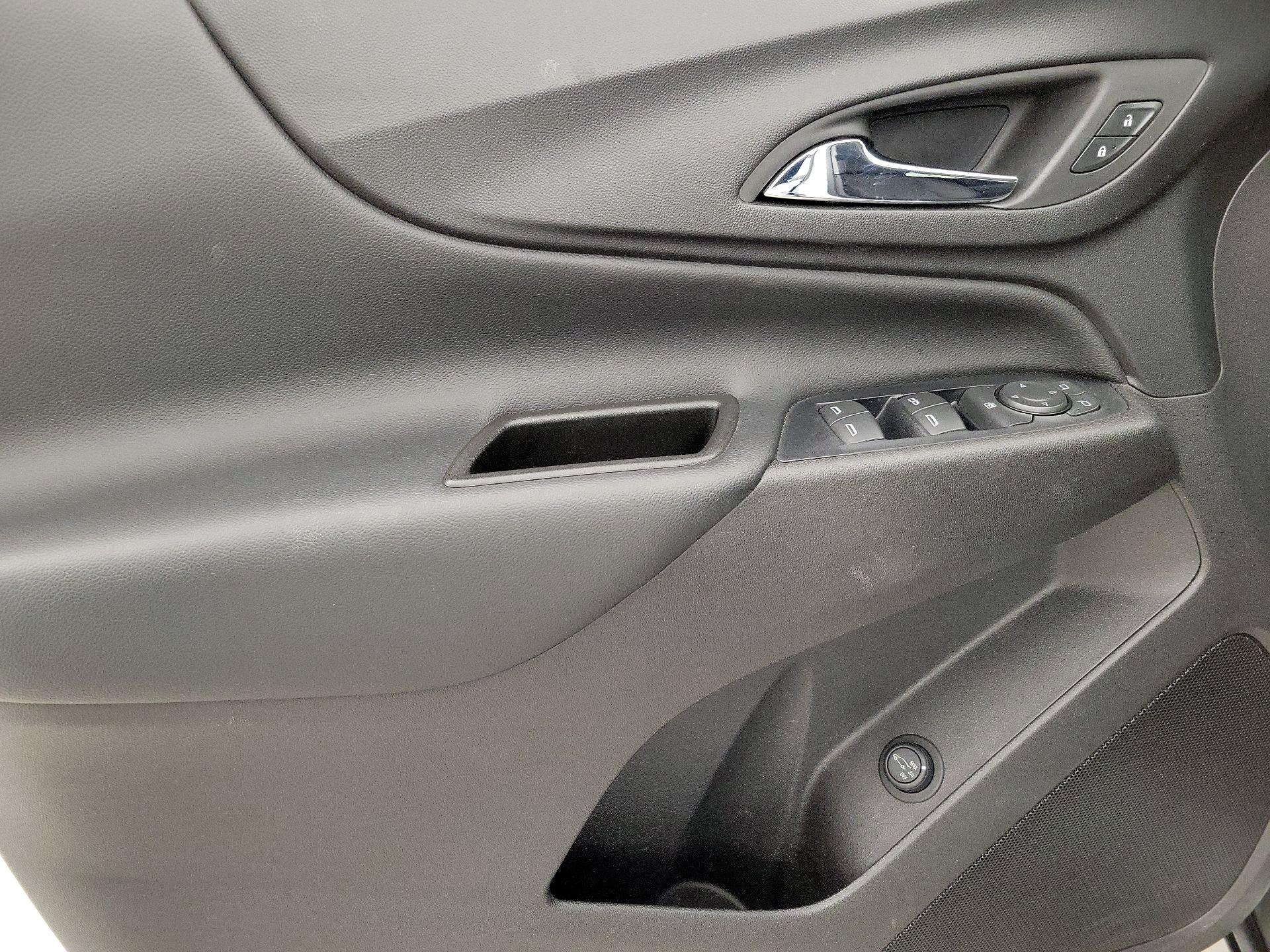 Thumbnail: 2020 Chevrolet Equinox - 12