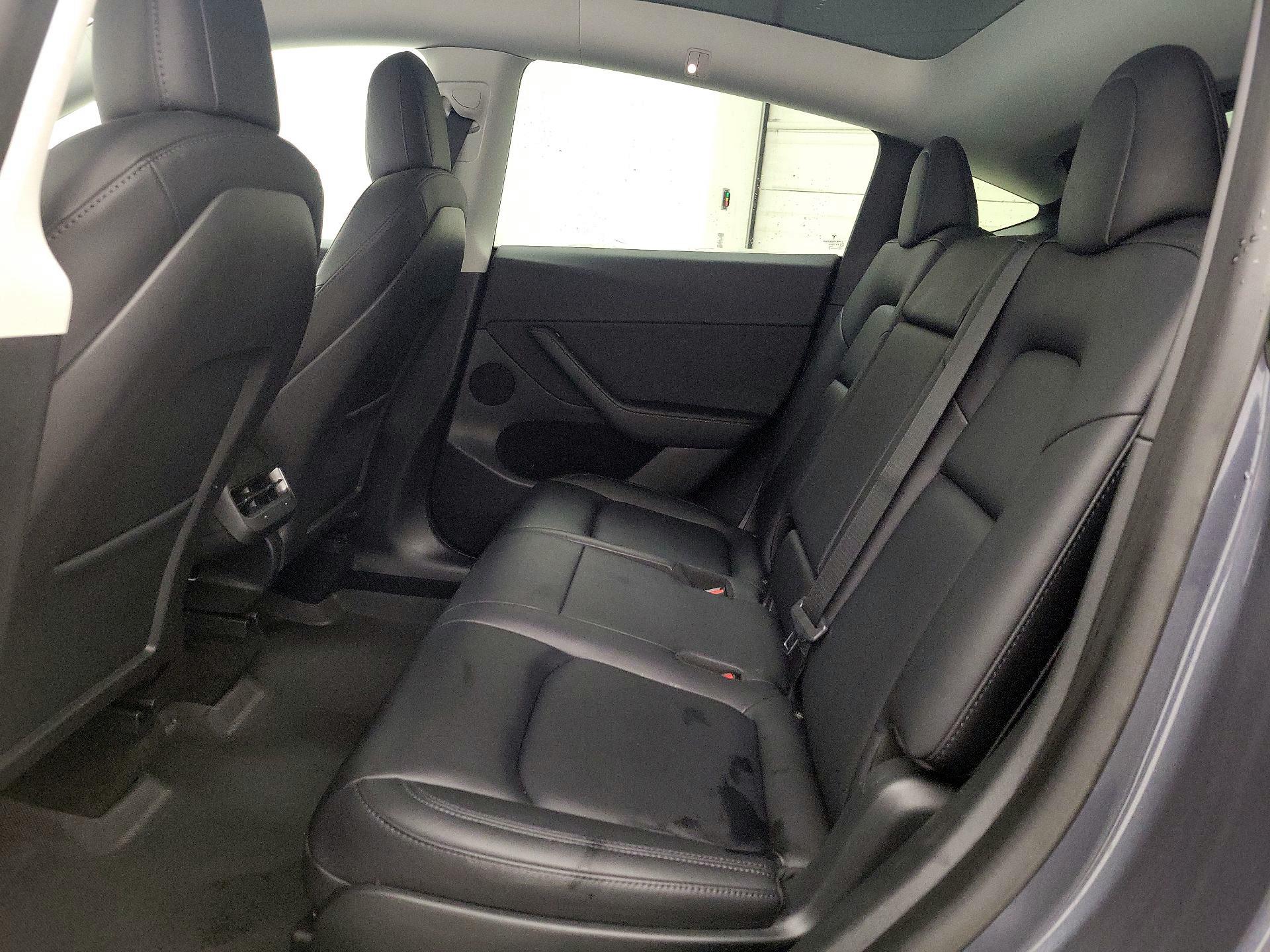 Thumbnail: 2023 Tesla Model Y - 19